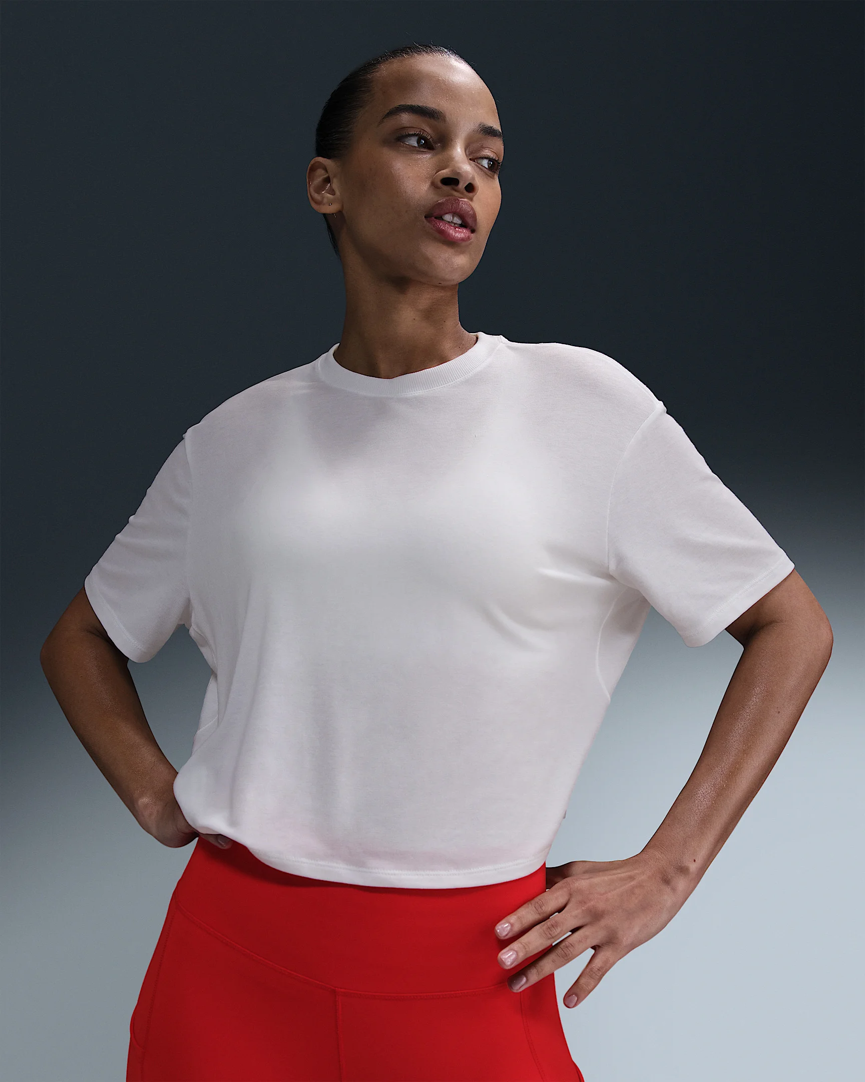 Nike One Relaxed Women's Dri-FIT Cropped Short-Sleeve Top - 1