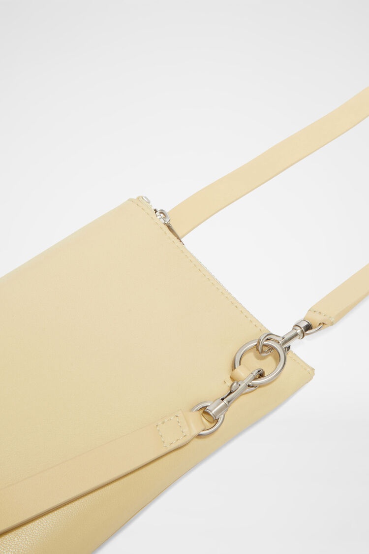 Pouch - 4
