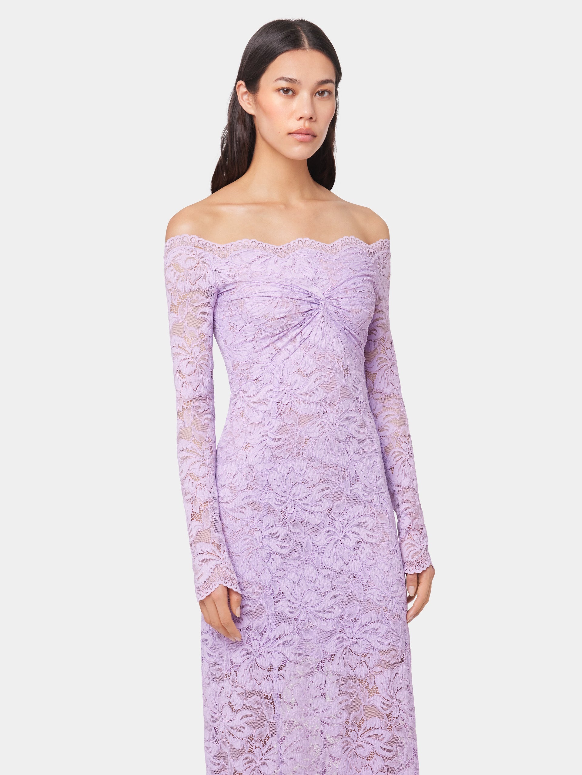 LAVENDER LONG DRESS IN LACE - 4