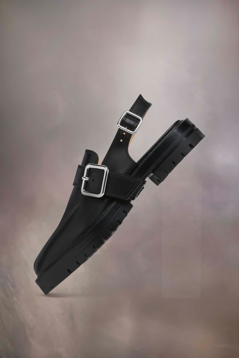 Maison Margiela Tabi County sandals outlook