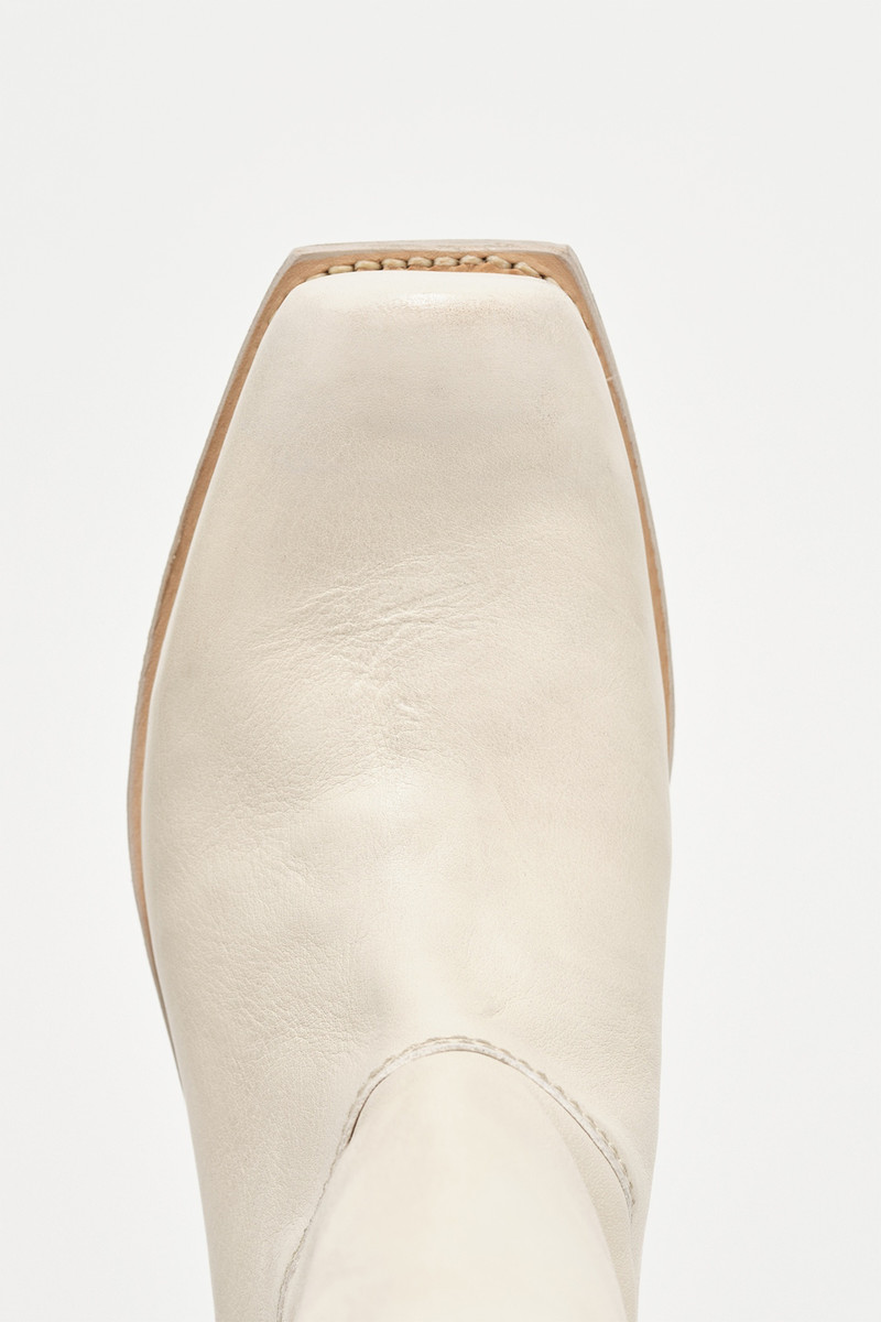Our Legacy Gear Boot Ancient Vanilla Leather outlook
