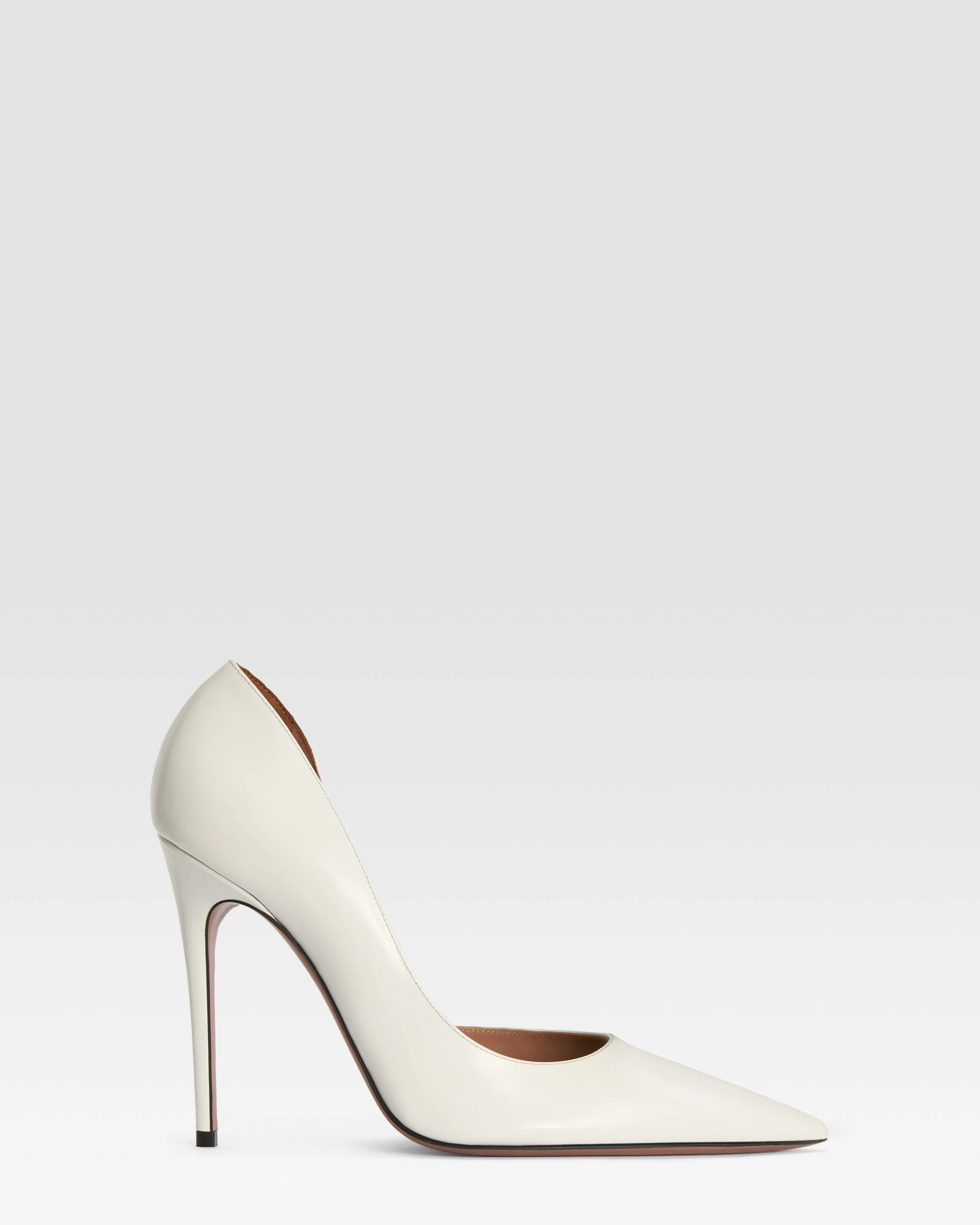 Brushed leather pump - 1