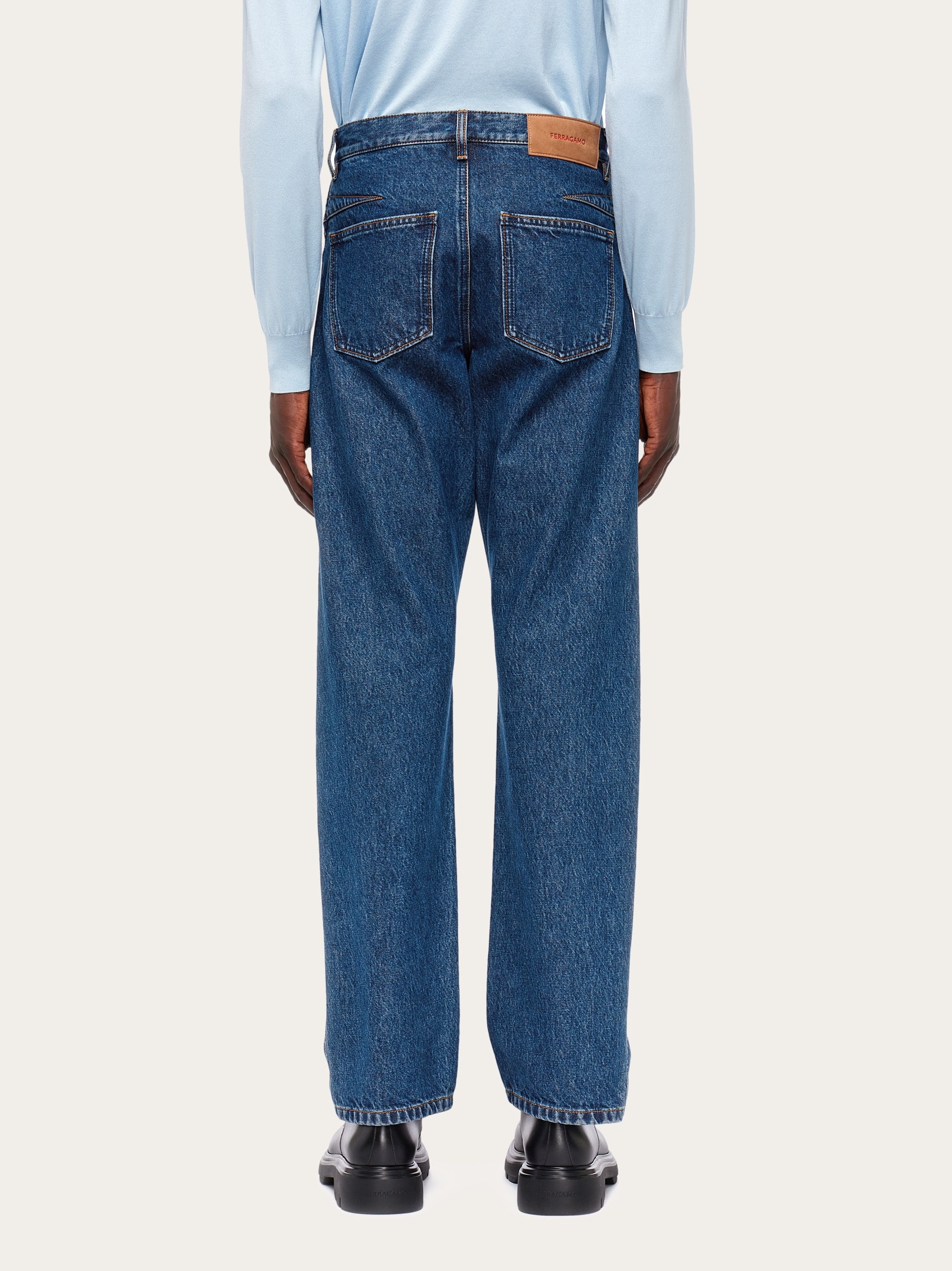 Medium wash jeans - 4