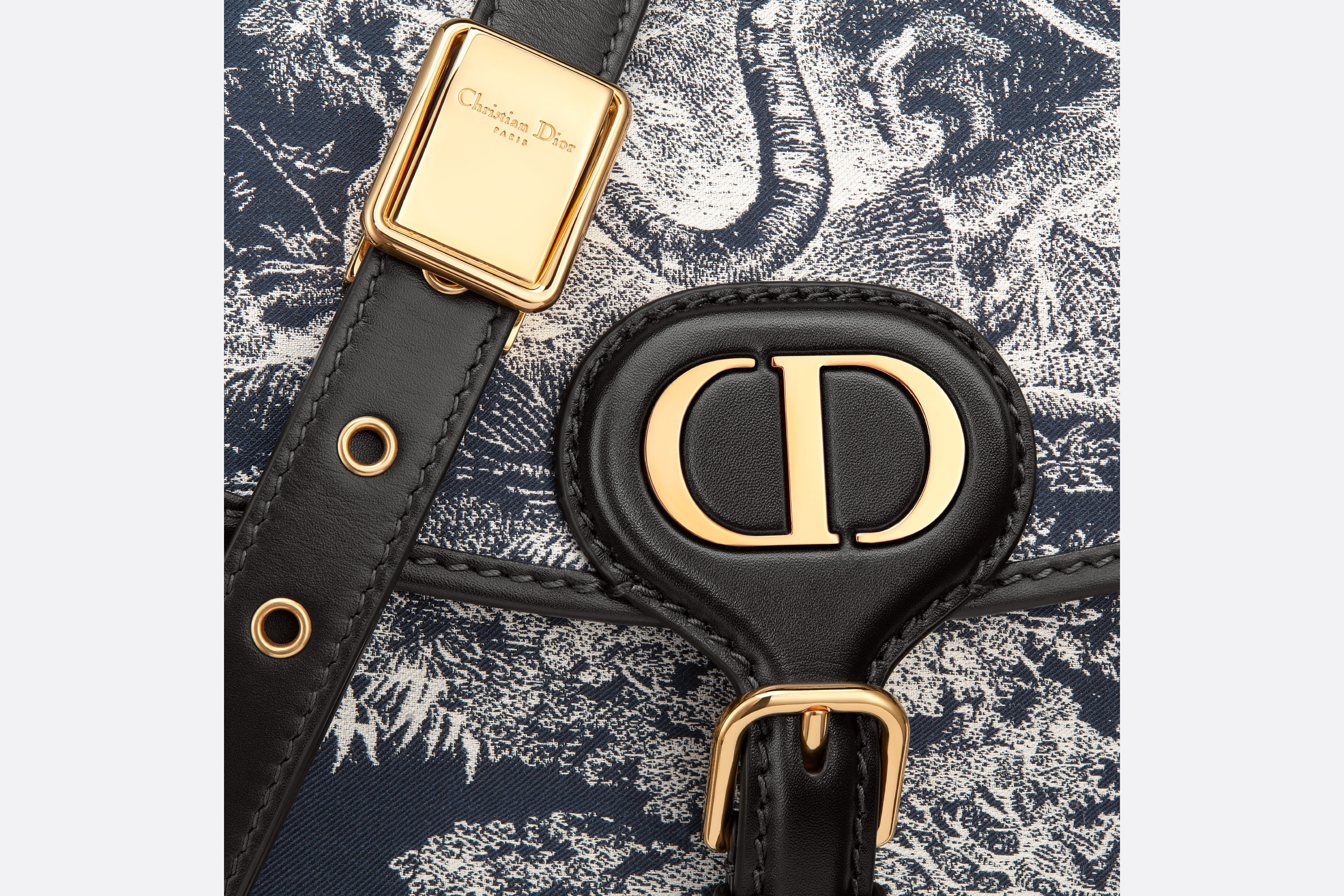 Medium Dior Bobby Bag - 6