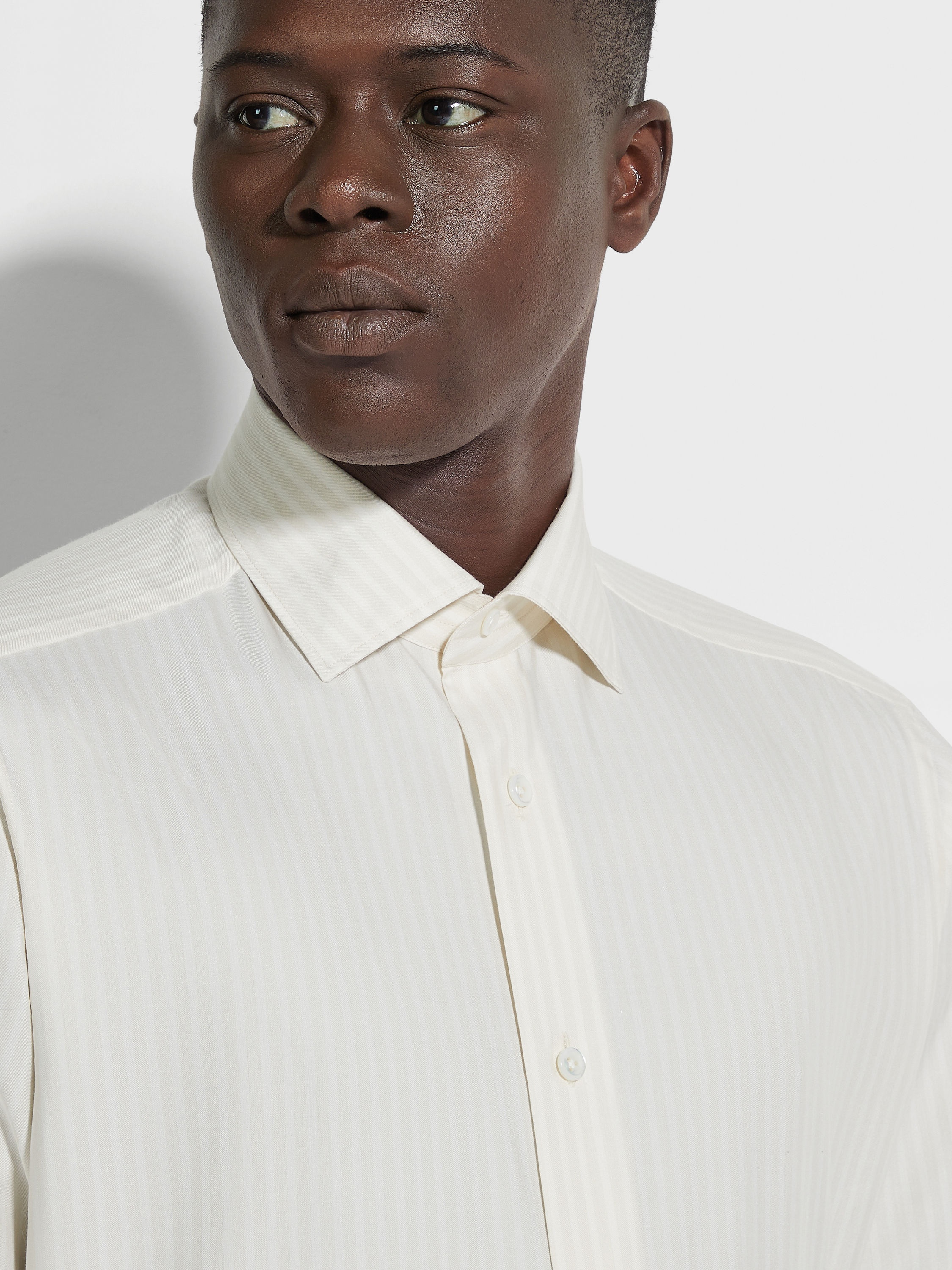 WHITE AND LIGHT BEIGE MACRO-STRIPED SILK COTTON AND CASHMERE SHIRT - 2