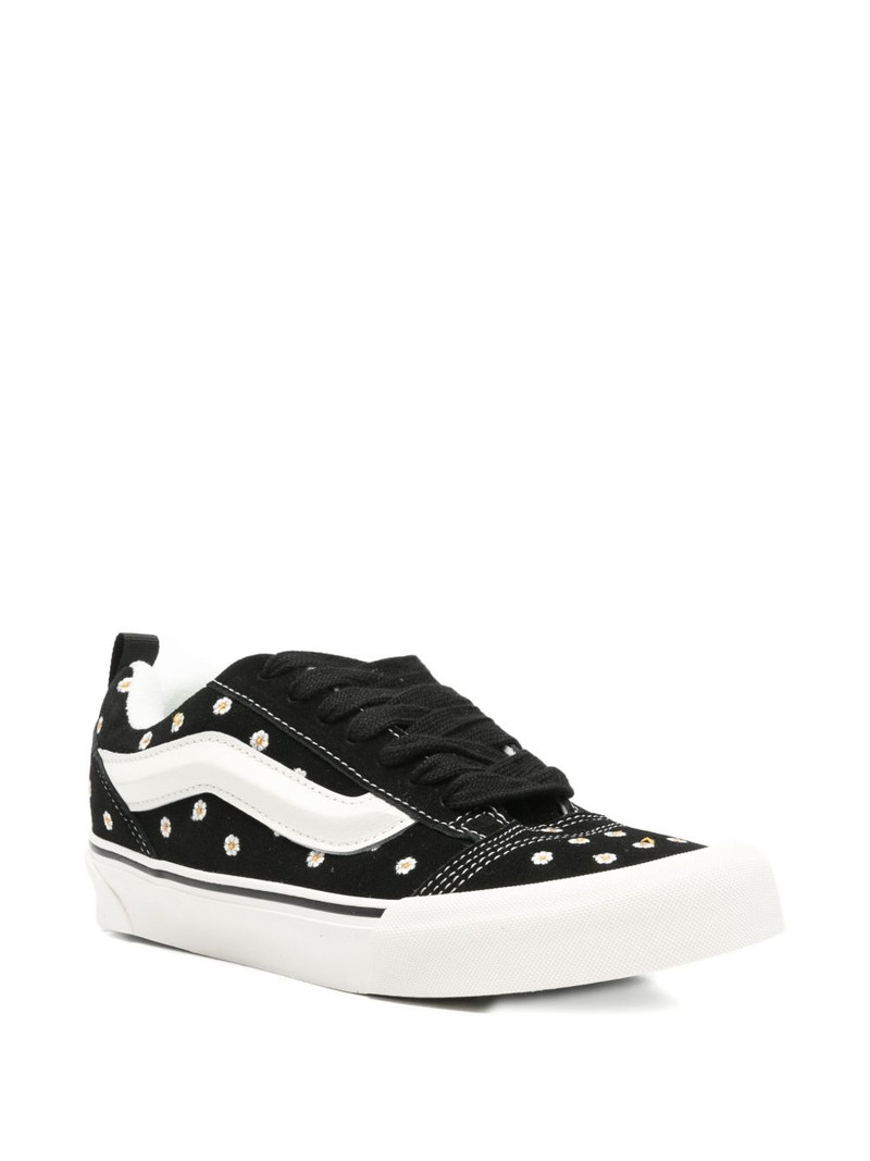 Vans Knu Skool sneakers outlook