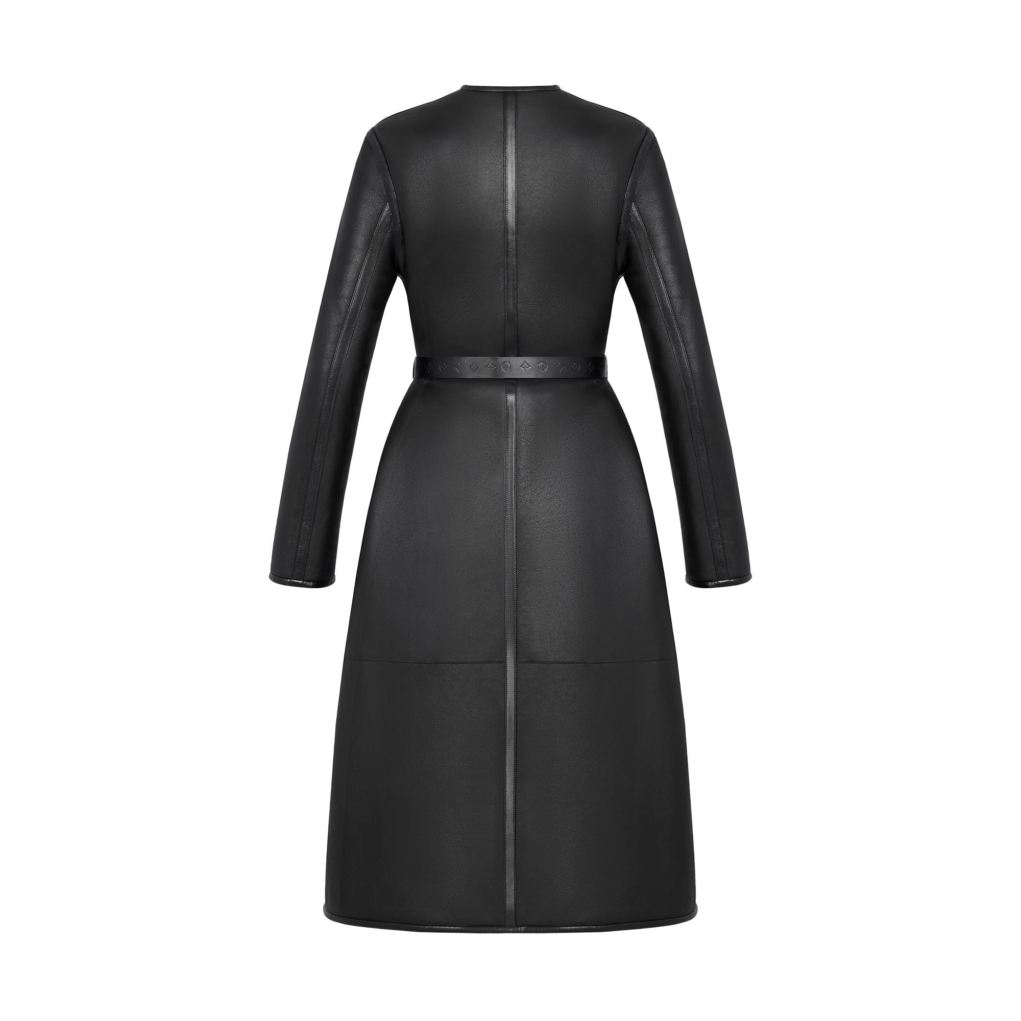 Black Wrap Coat In Merino Shearling - 3