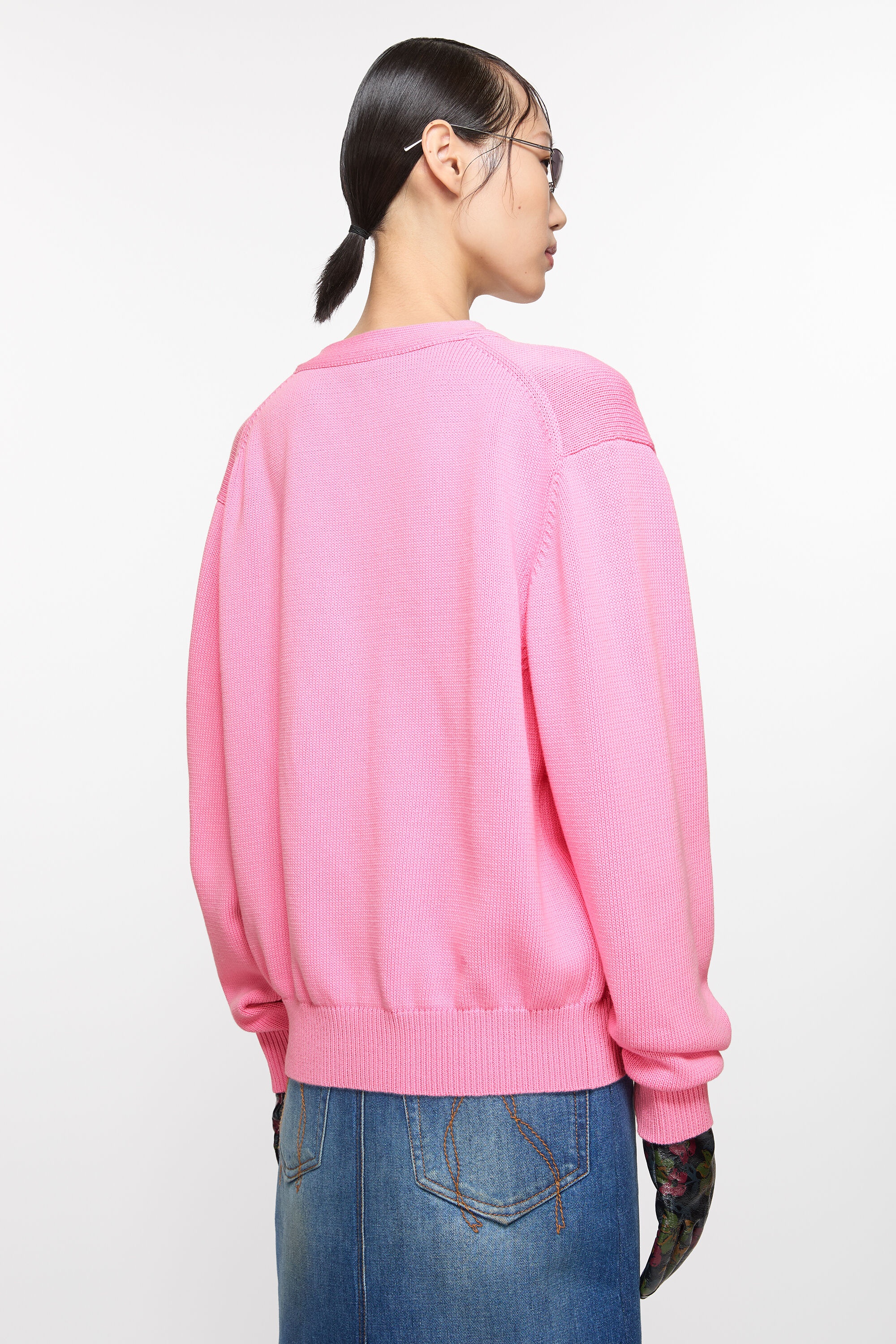 Acne Studios Cardigan v-neckline - Cameo pink | REVERSIBLE