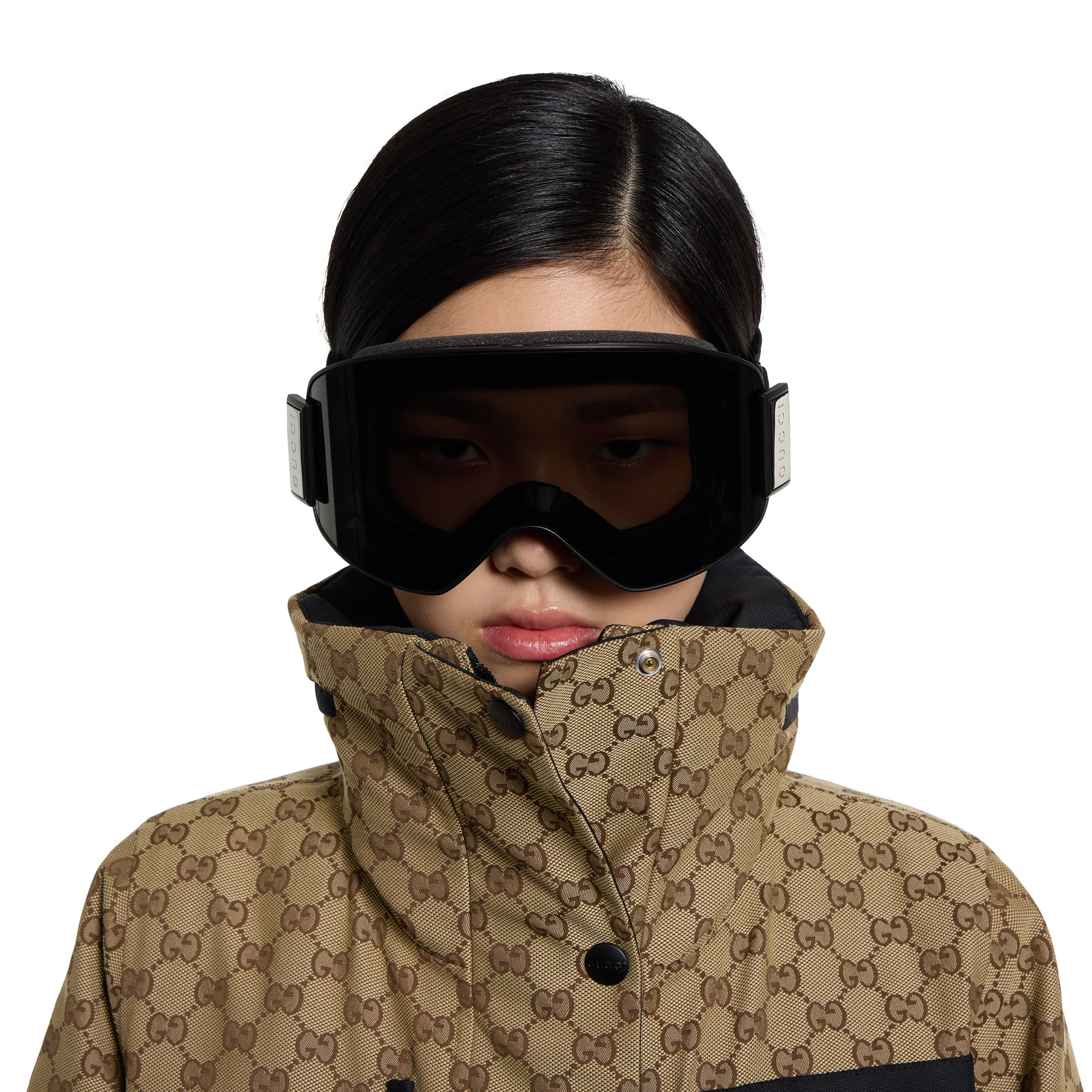 Mask-shaped sunglasses - 3