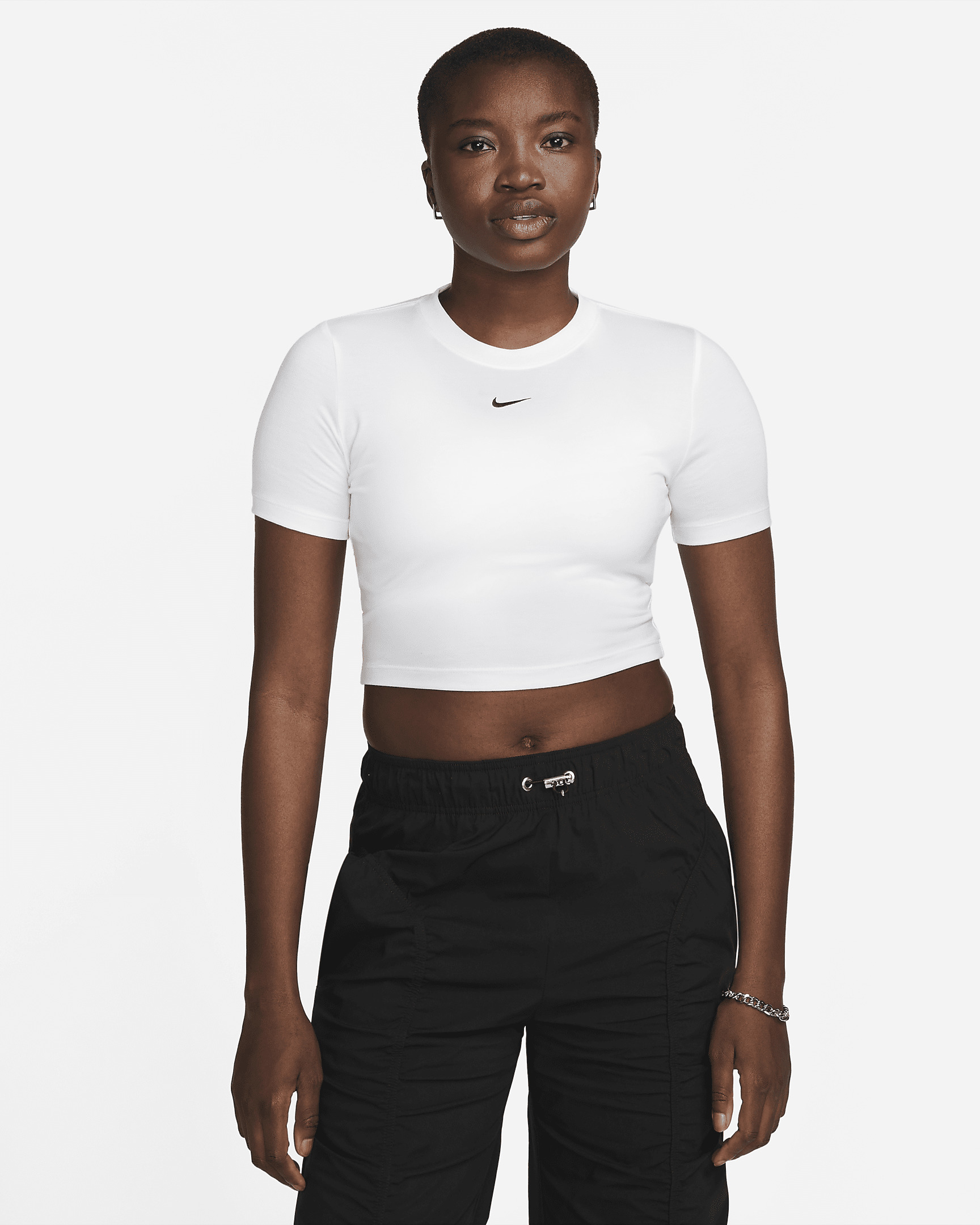 Nike Sportswear Essential Women's Slim Cropped T-Shirt - 1