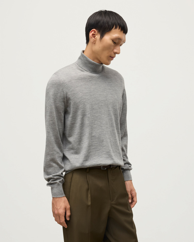 Johnstons of Elgin Fin Grey Cashmere Roll Neck Jumper outlook