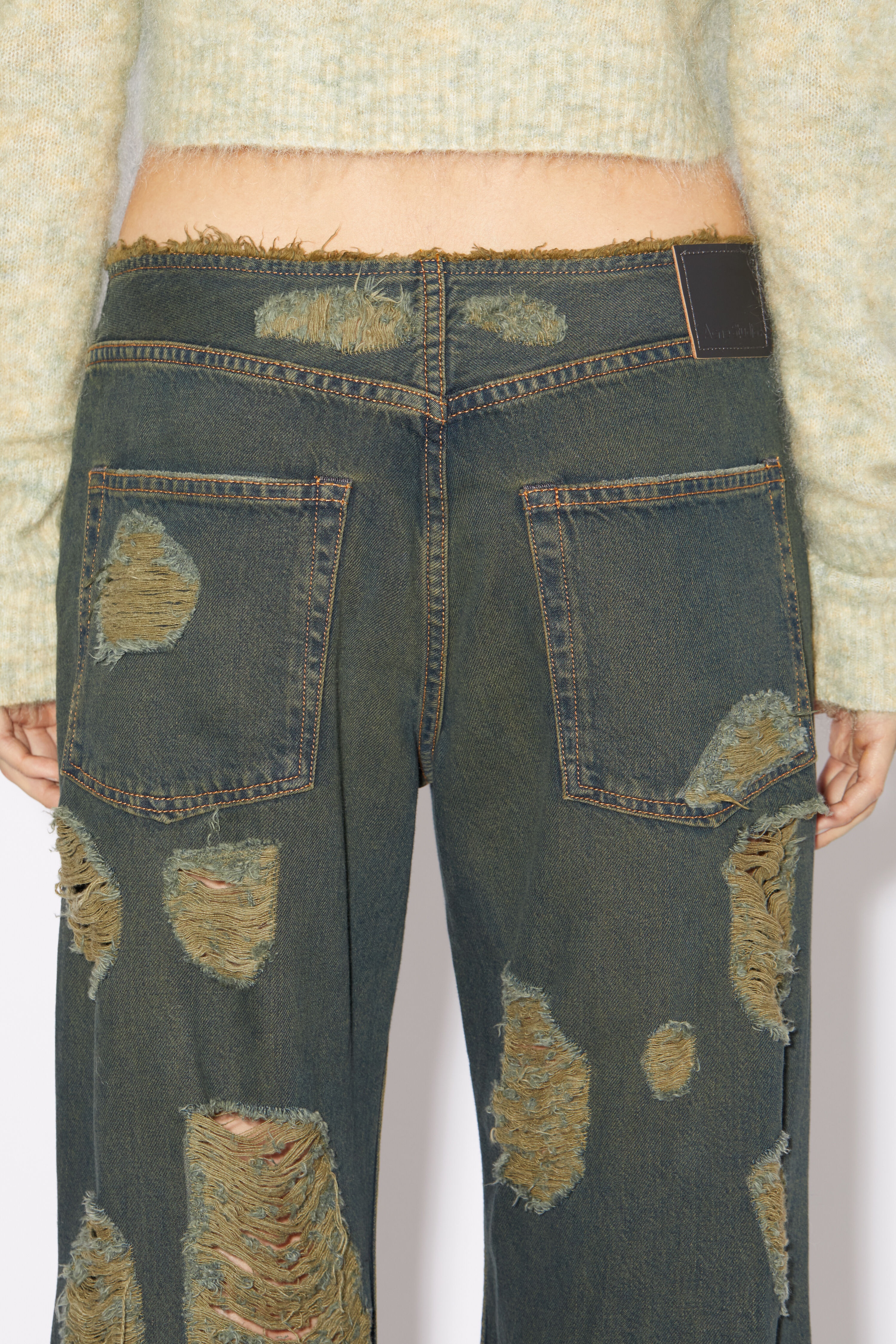 Loose fit distressed jeans - Blue/green - 5