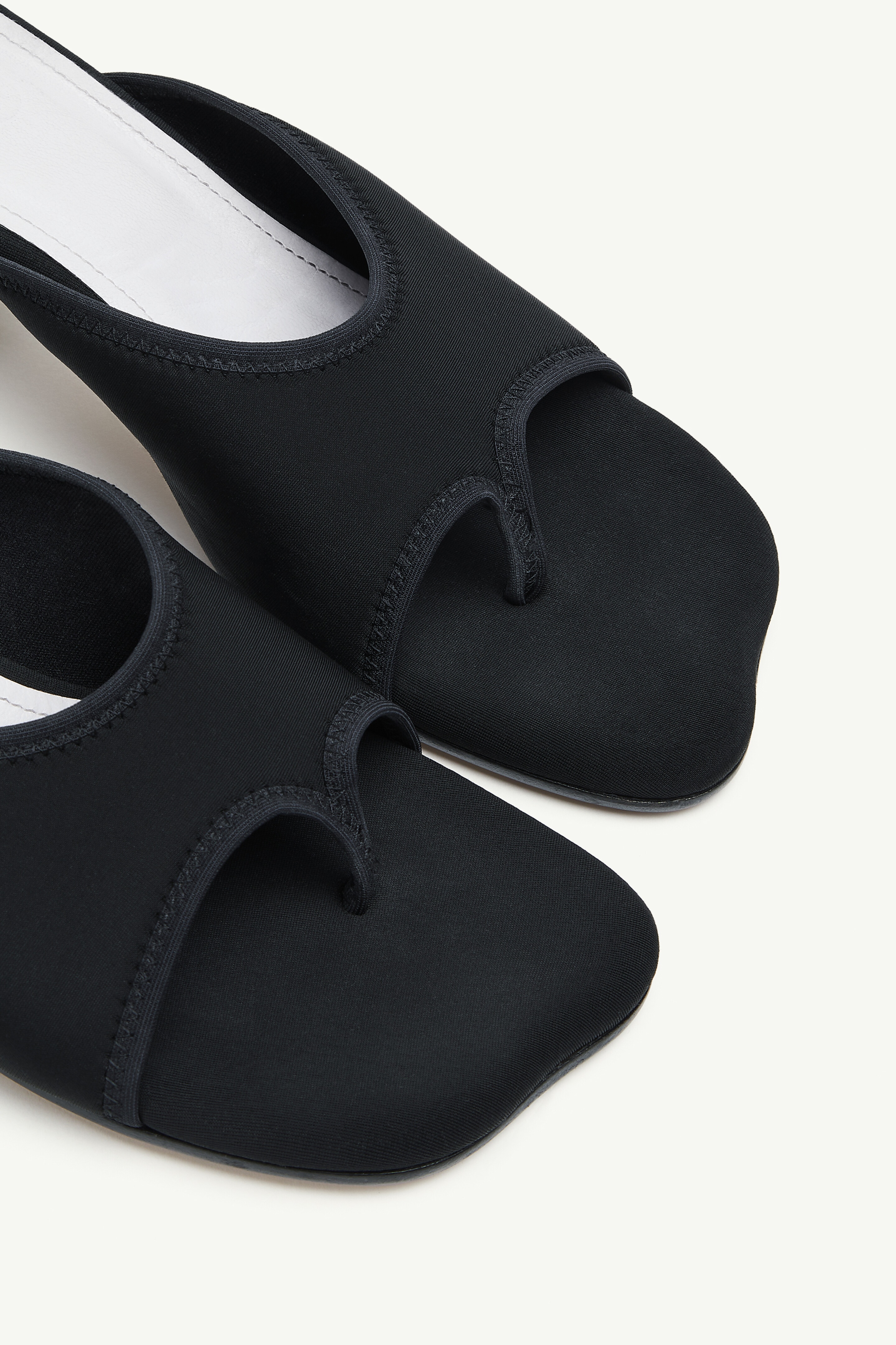 Heeled mule - 4