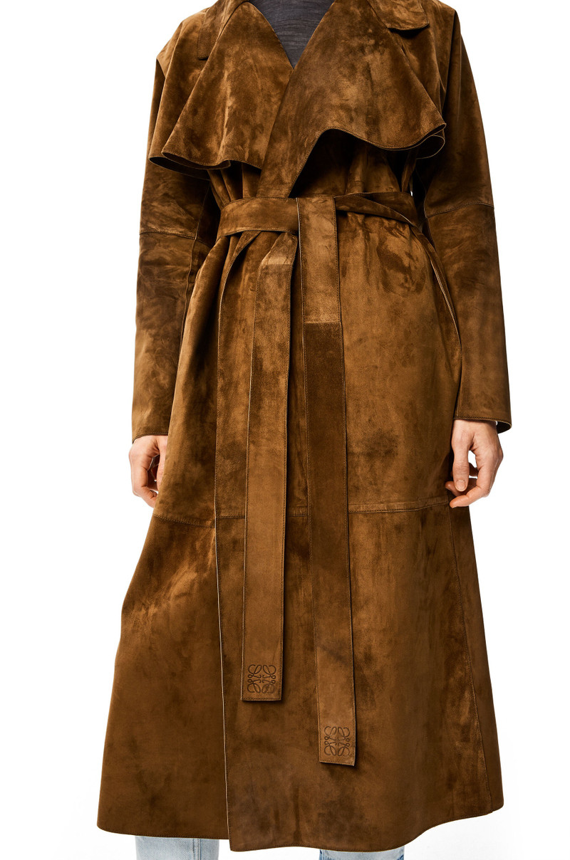 Trench coat in suede 4