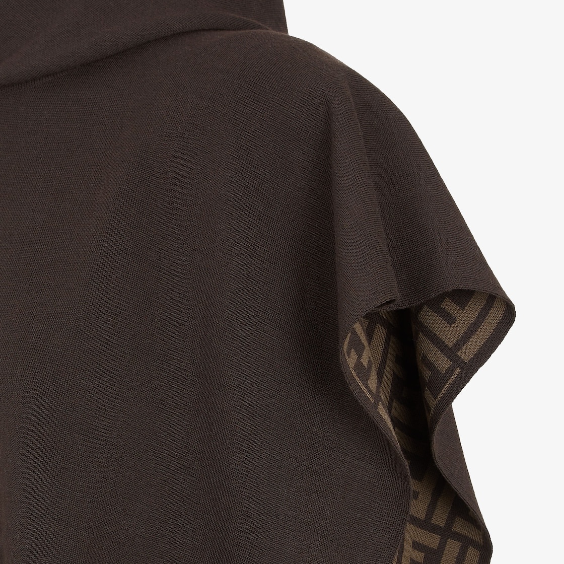 Poncho - 3