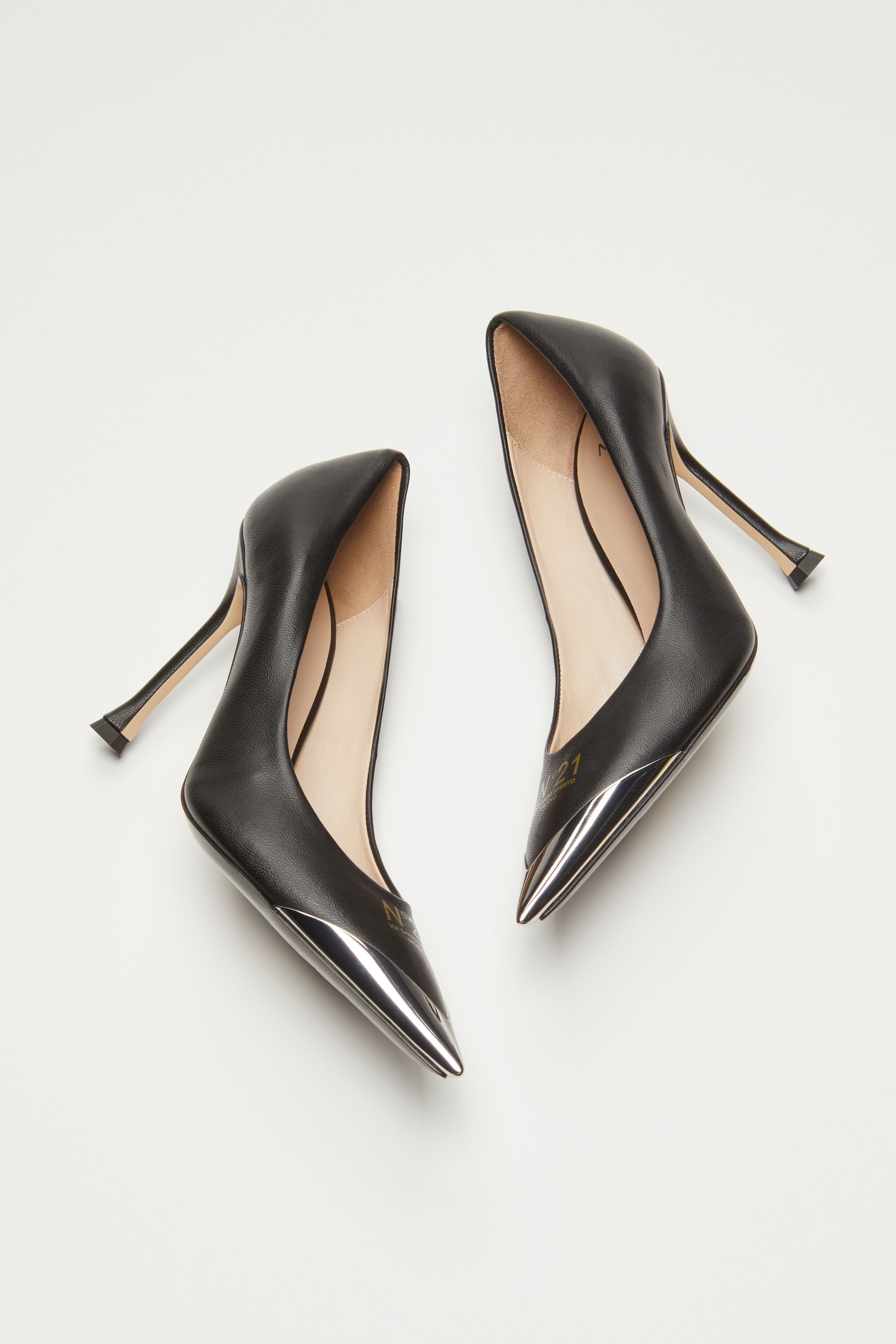 LOGO-PRINT PUMPS - 4