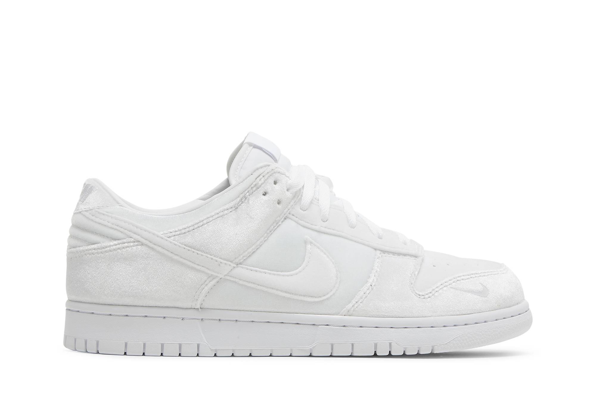 Dover Street Market x Dunk Low 'White Velvet' - 1