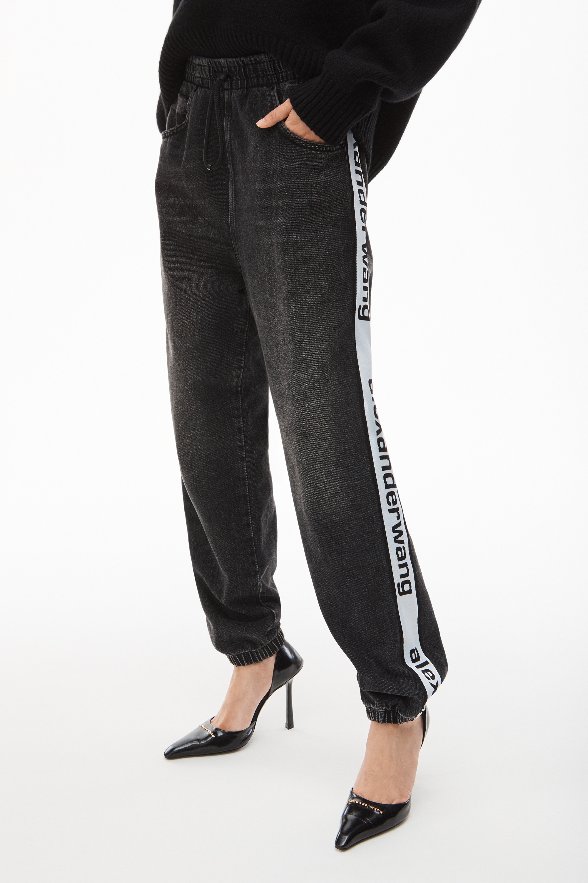 LOGO TAPE JOGGER IN DENIM - 3
