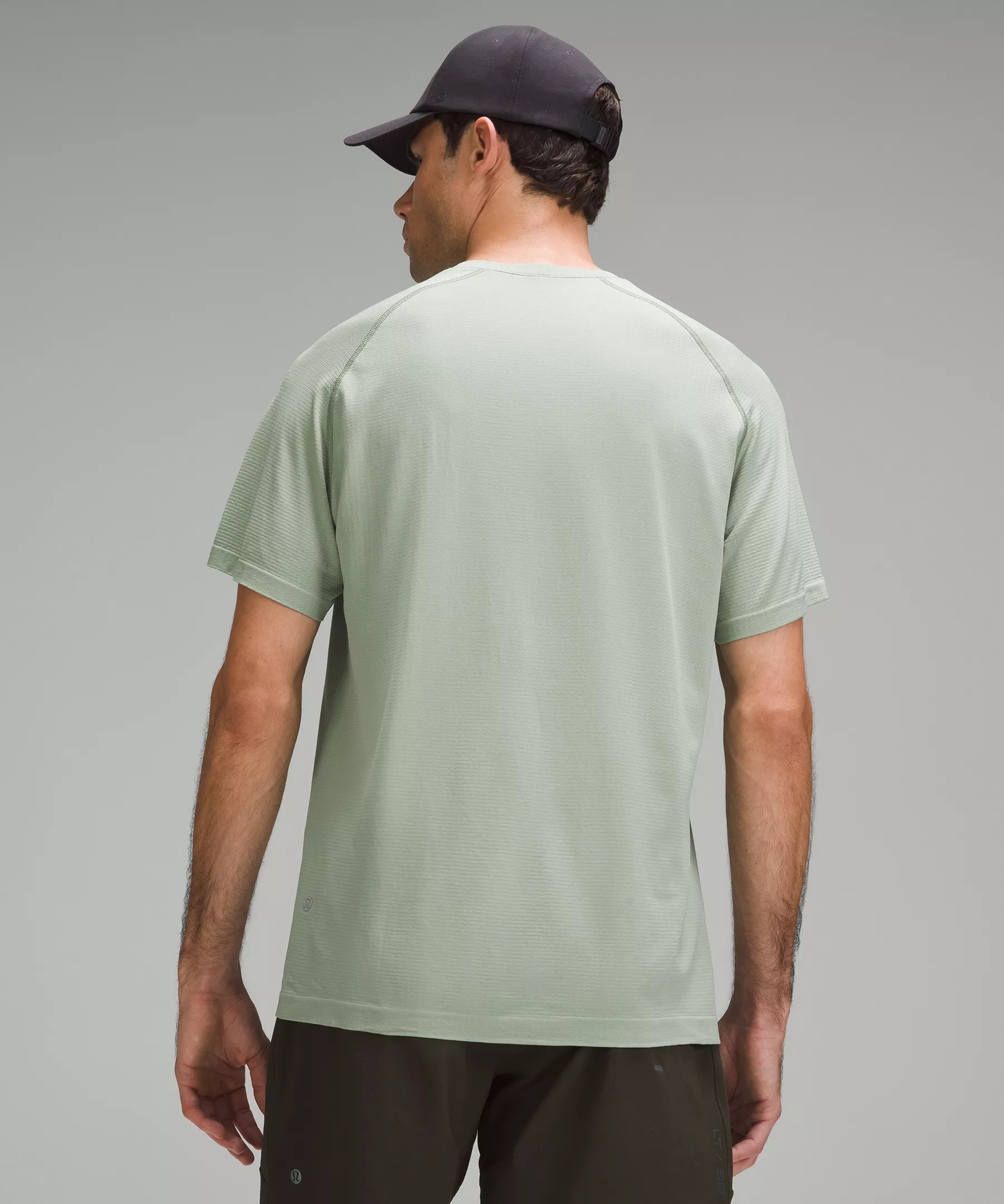 Metal Vent Tech Short-Sleeve Shirt *Updated Fit - 3