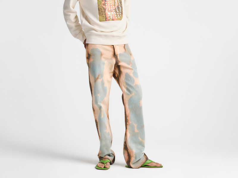 MENS STRAIGHT LEG BLEACHED DENIM JEANS IN PEACH 1