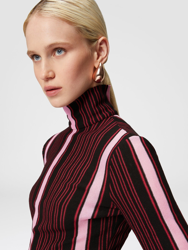 Short-sleeved turtleneck in striped cotton and viscose 4