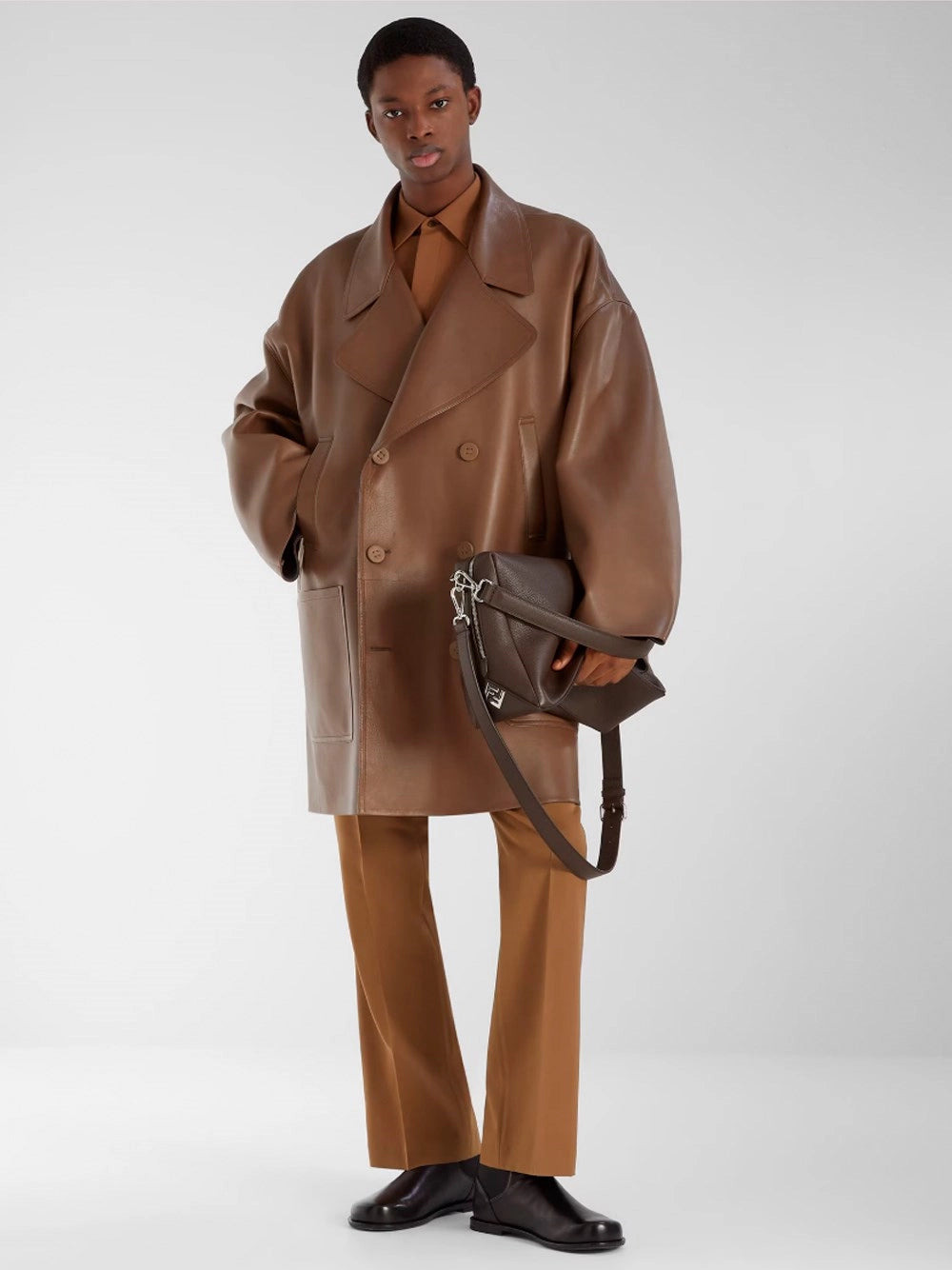 Fendi Men Oversize Leather Trench - 4