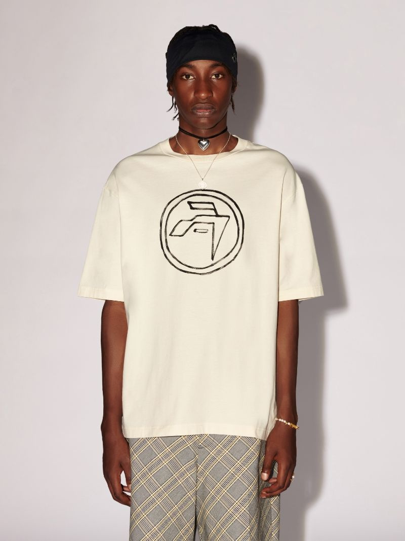 Amblem T-Shirt 3