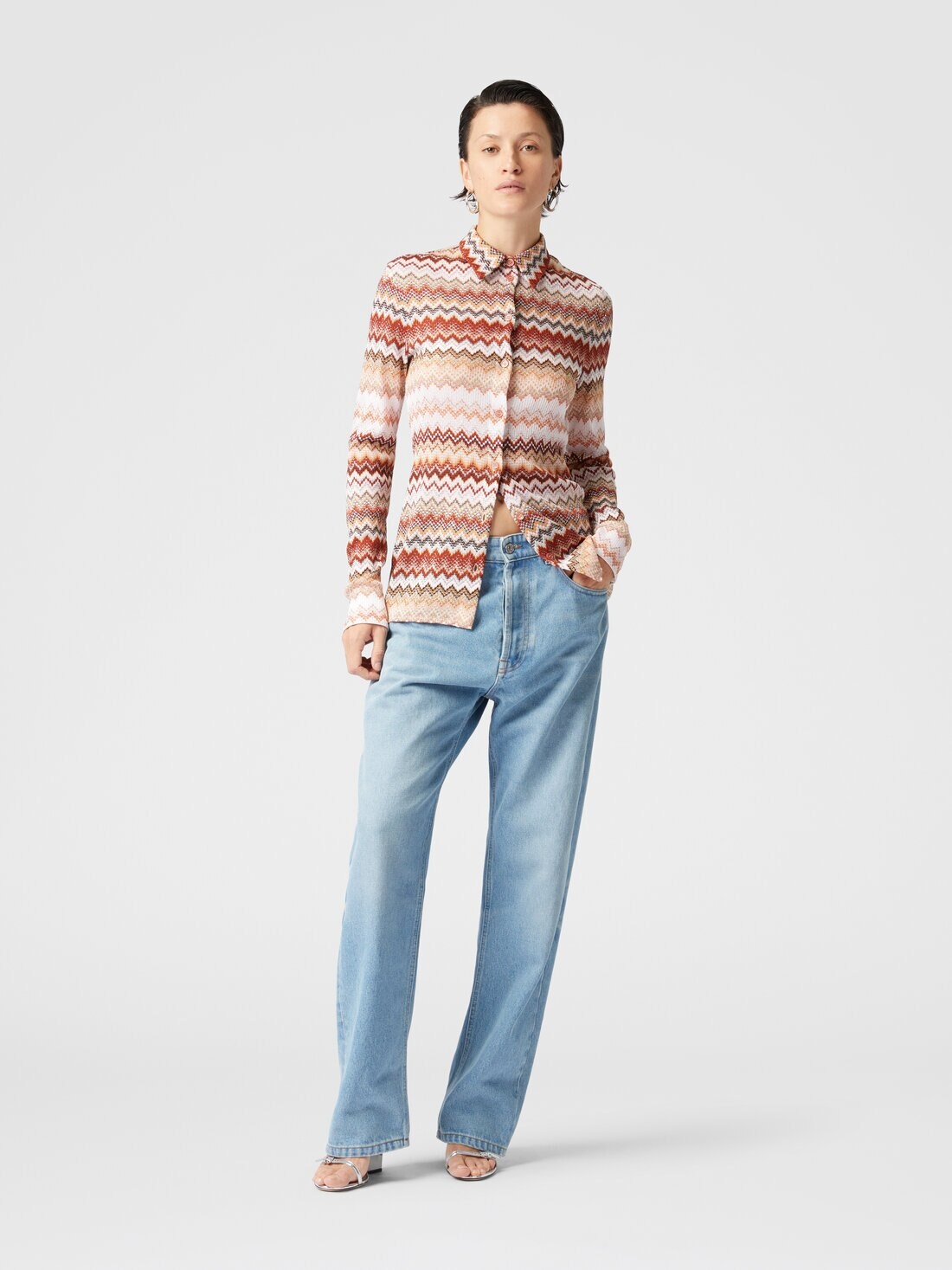 Shirt with serrated lamé zig zag pattern - 2