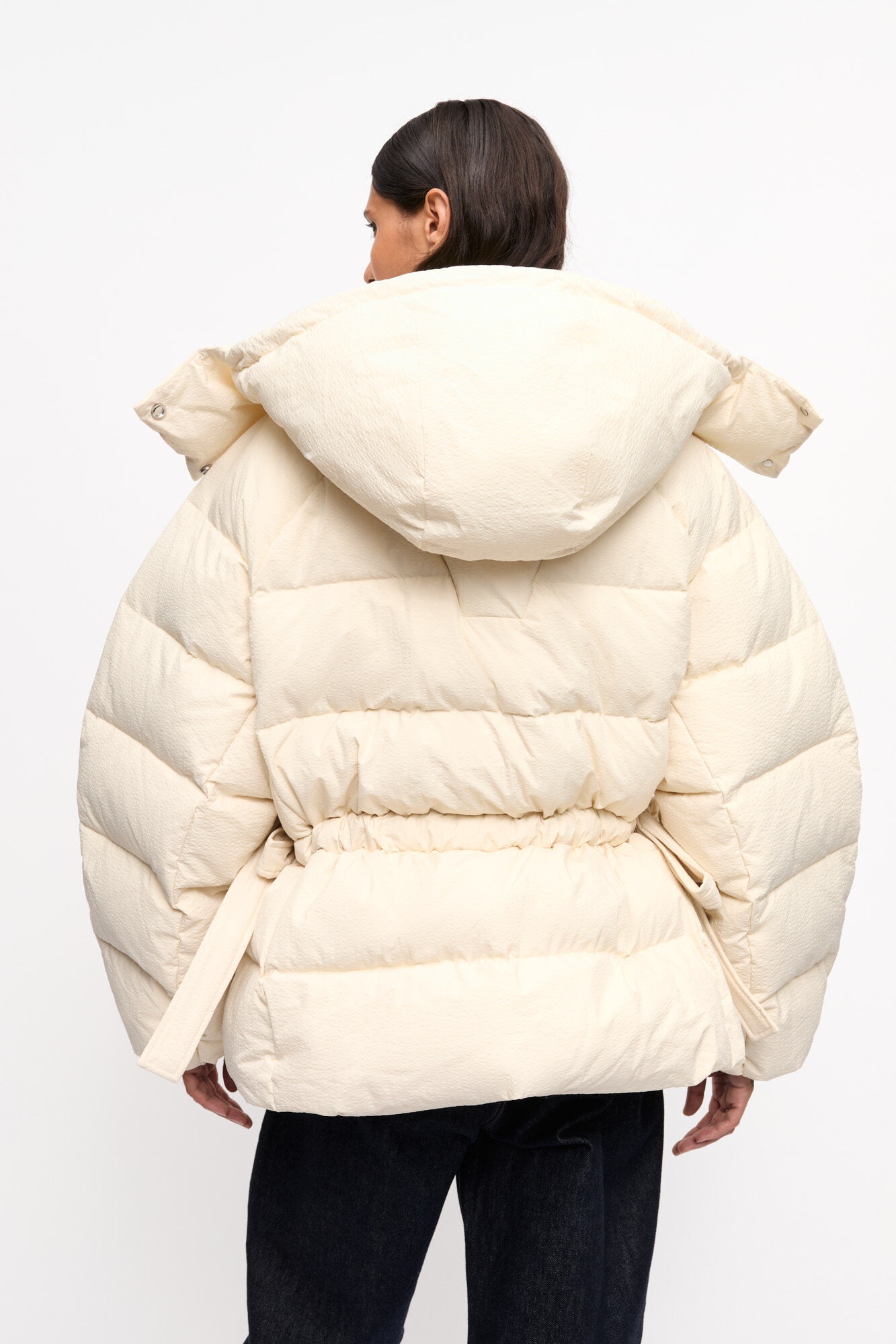 WHITE TECH OVERSIZED PUFFER JACKET - 4