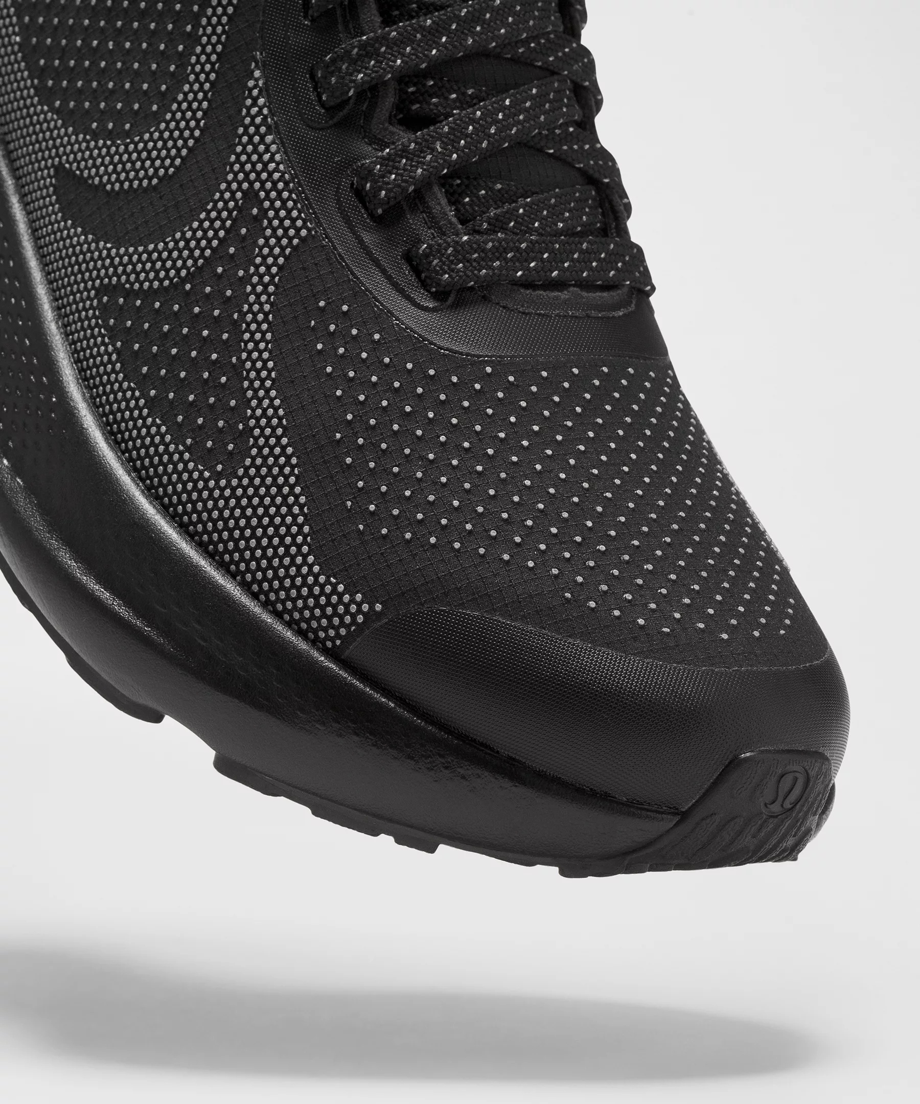 Women's Beyondfeel Waterproof Running Shoe - 8