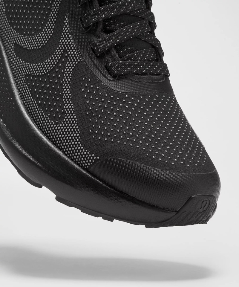 Women's Beyondfeel Waterproof Running Shoe 8