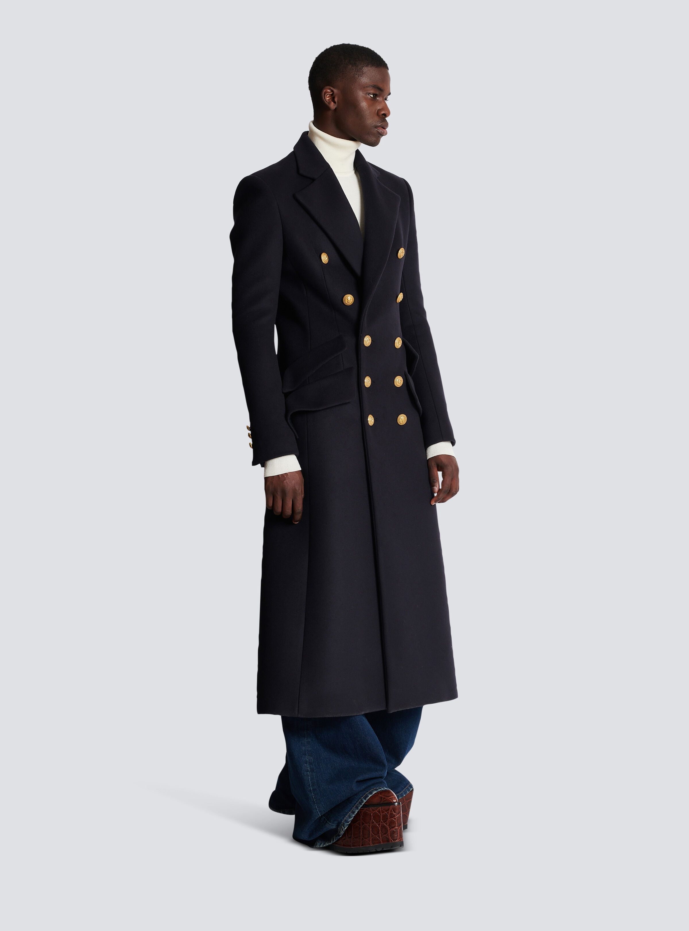 Long military-style coat - 3