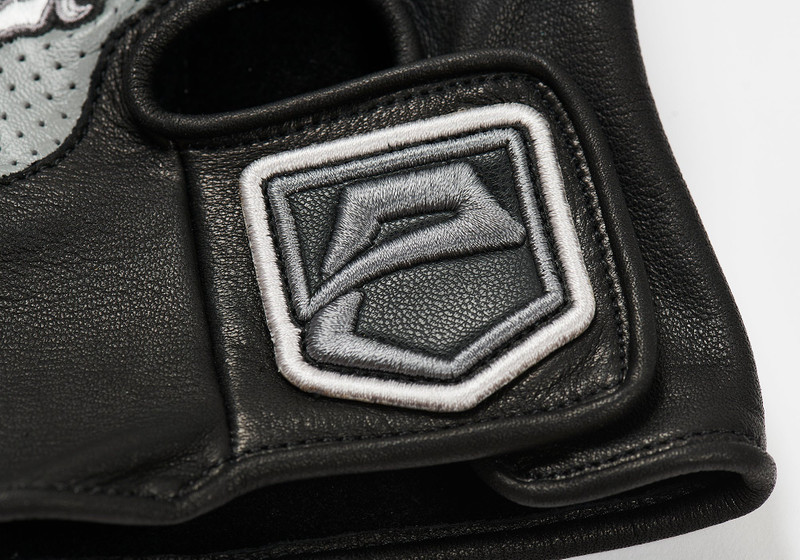 PALACE AVIREX LEATHER GLOVES BLACK 3