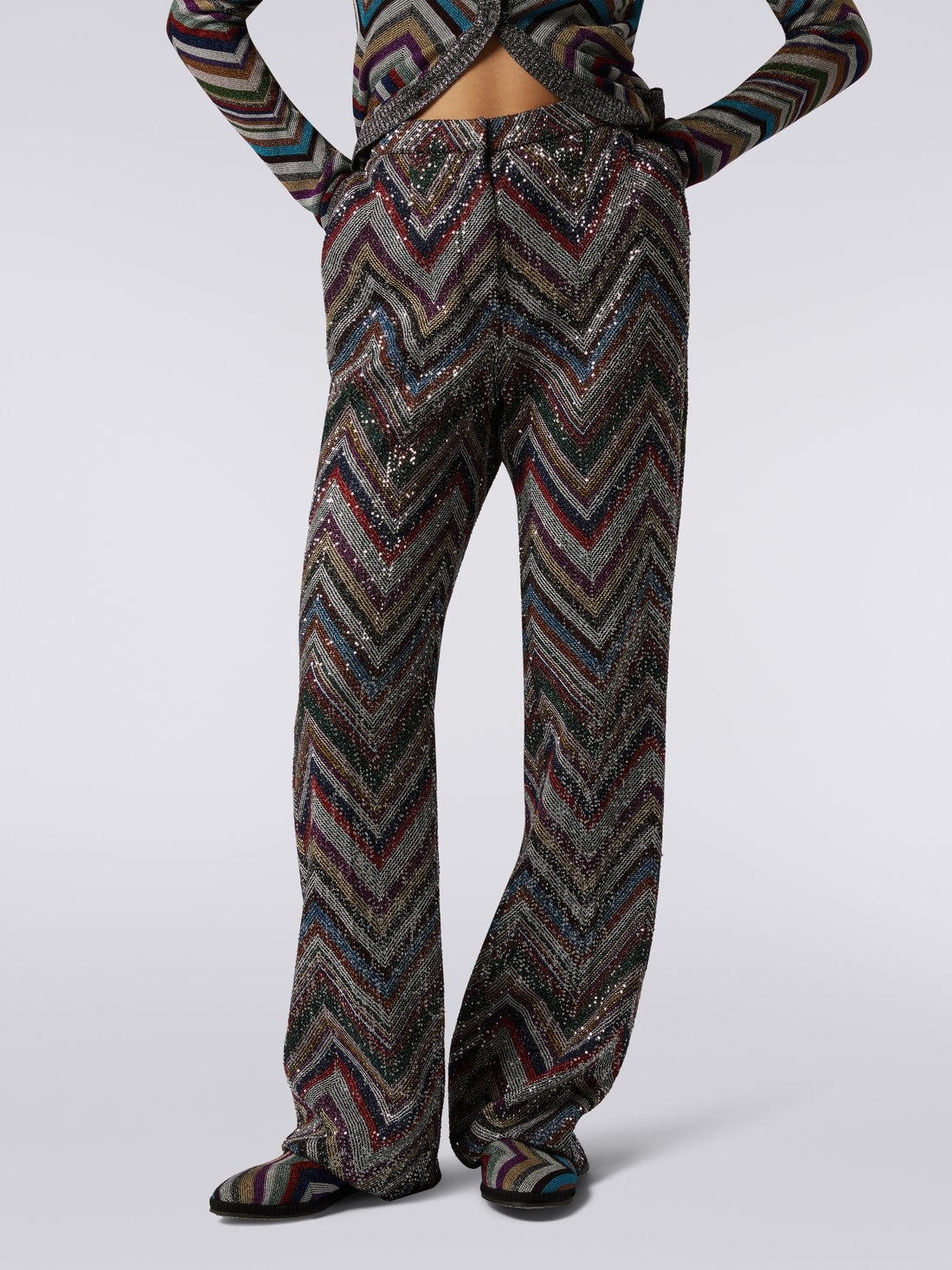 Zigzag viscose blend trousers with sequins - 5
