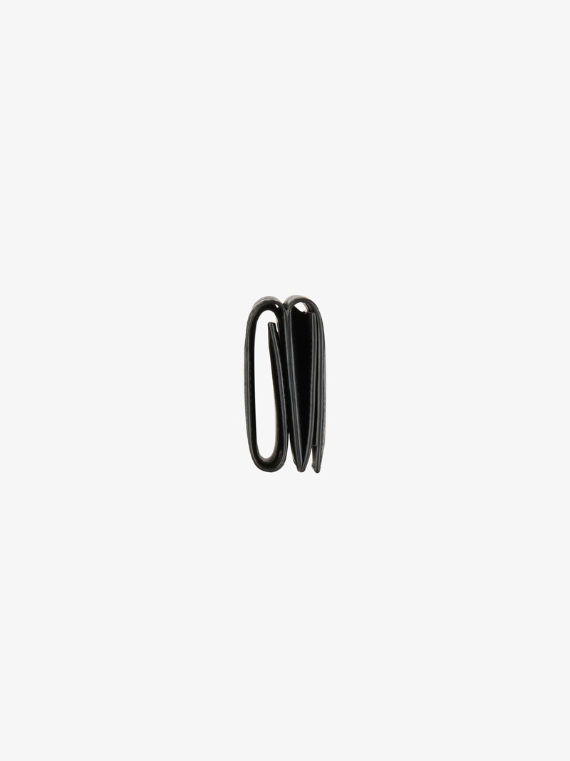 Givenchy Bond wallet in GIVENCHY chain leather outlook
