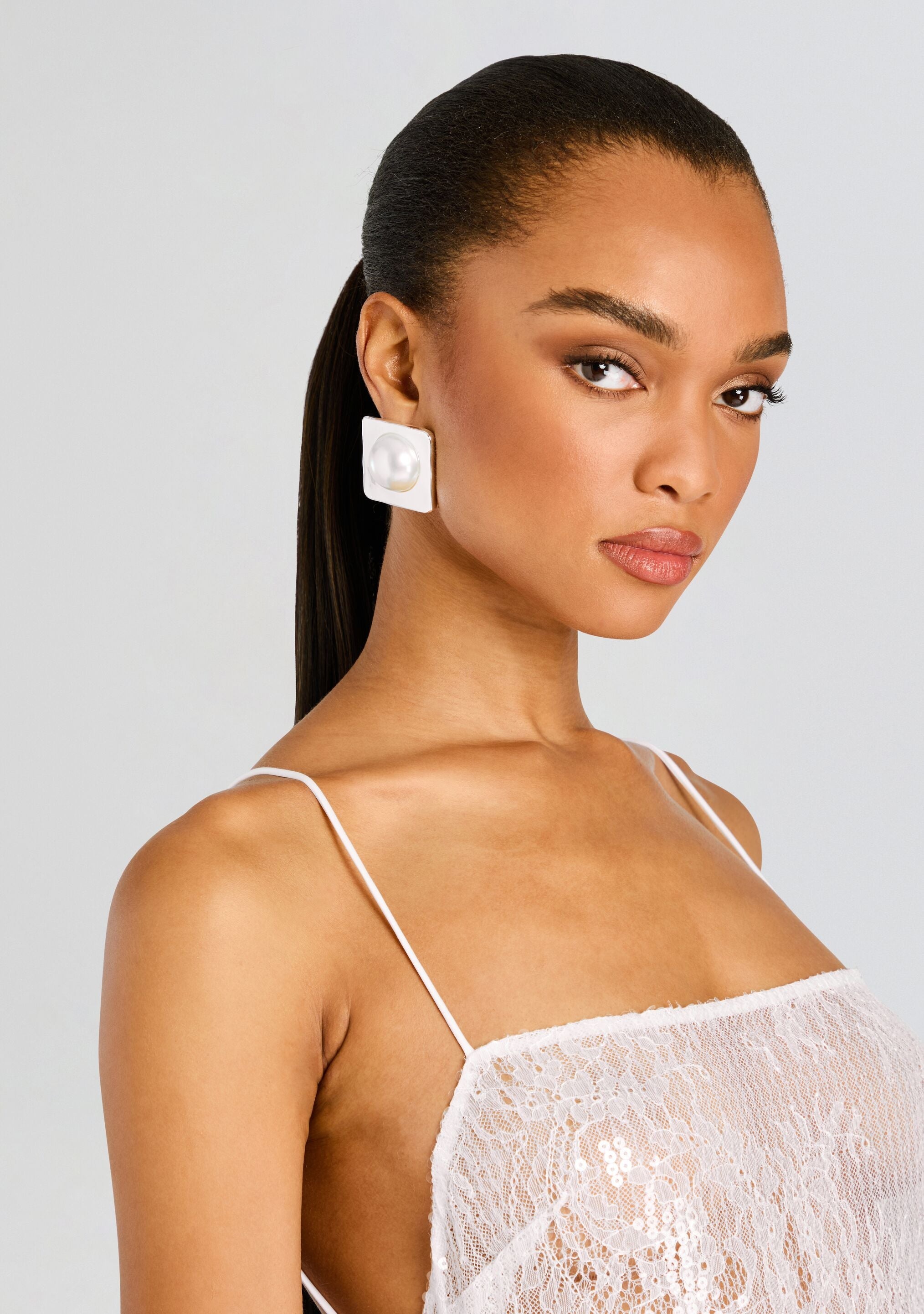 NIKKI PEARL EARRINGS - 2
