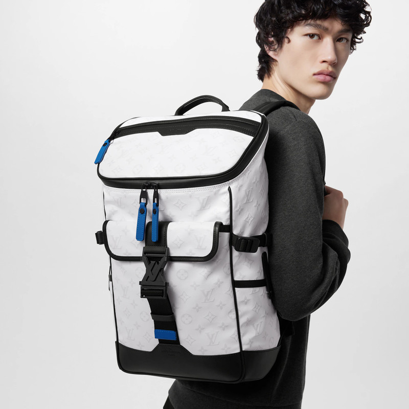 Louis Vuitton Mountain Backpack outlook