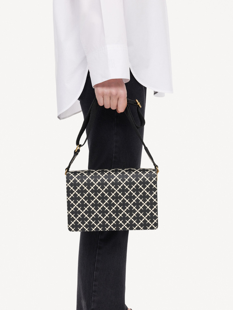 BY MALENE BIRGER Loenna shoulder bag outlook