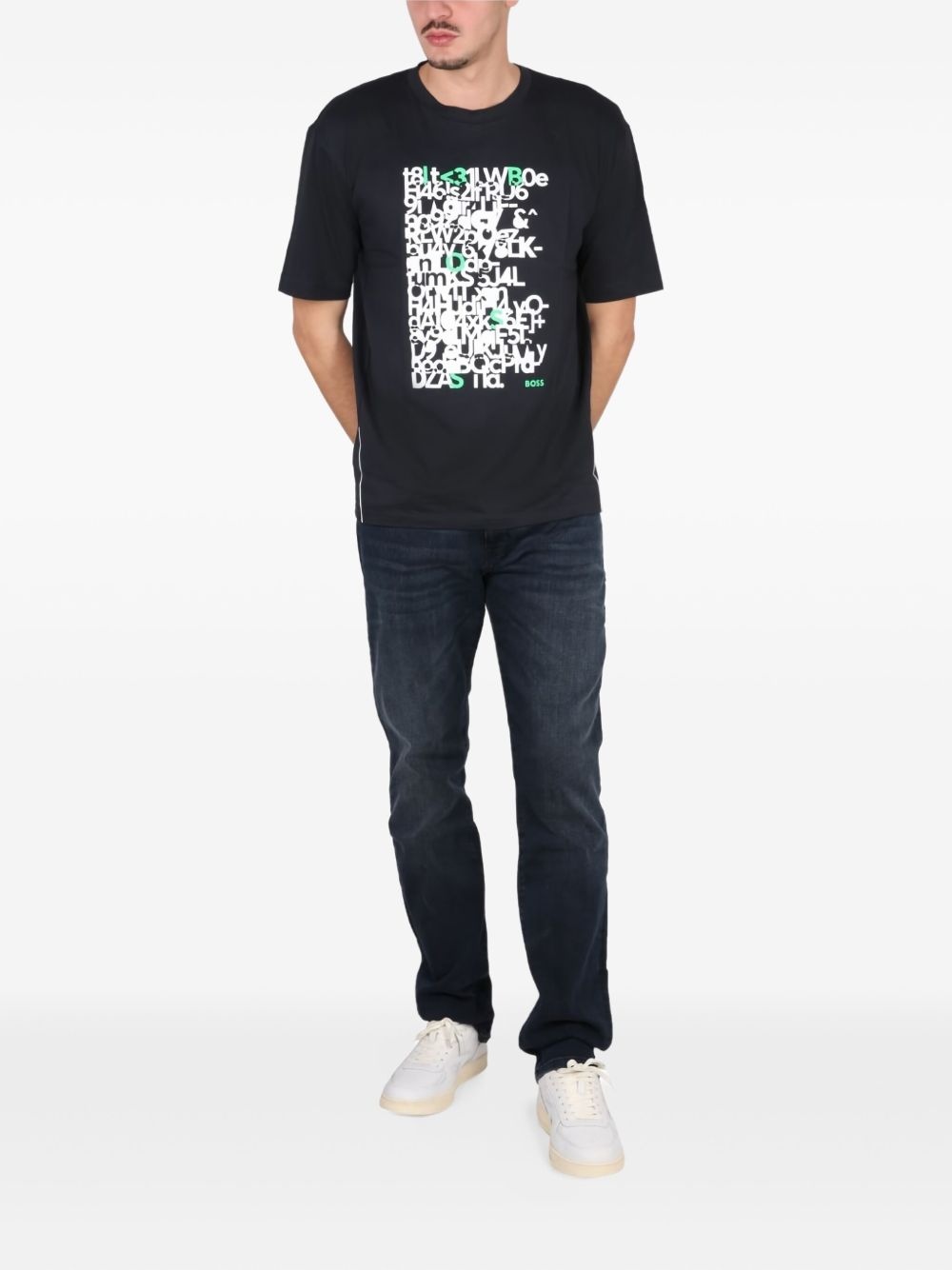 graphic-print T-shirt - 2