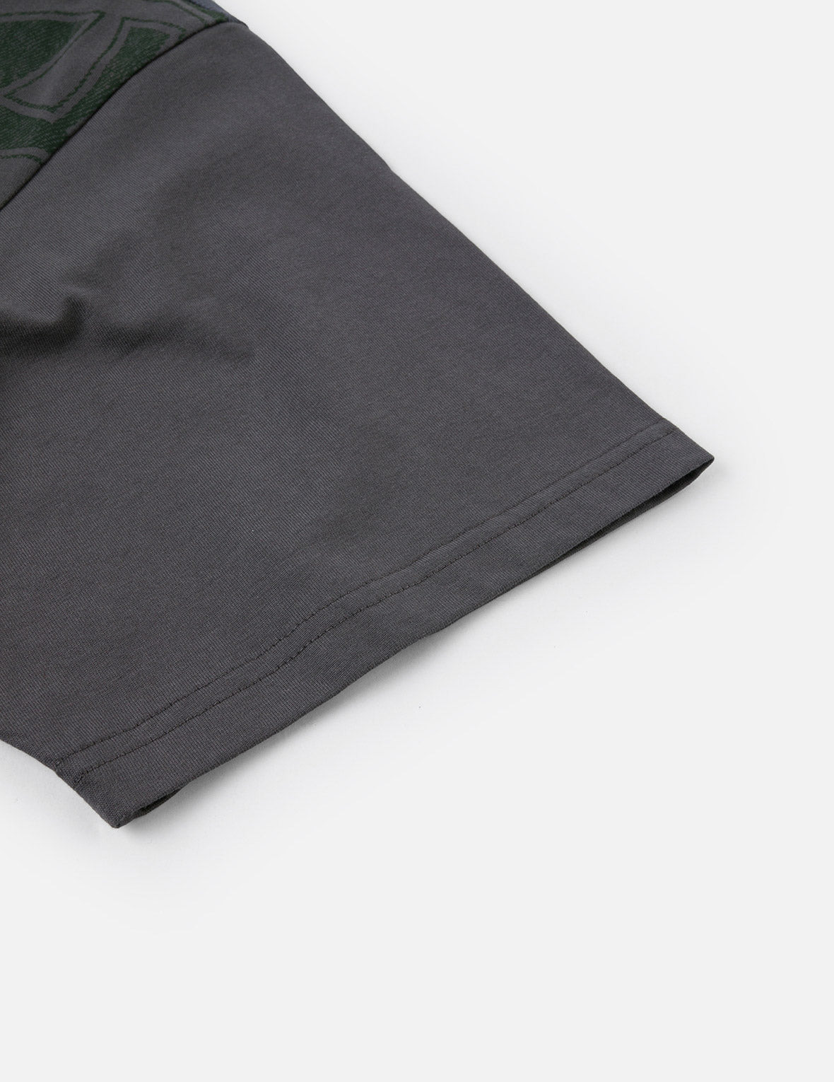 Henohenomohe Godhead and Logo Regular Fit T-shirt - 8