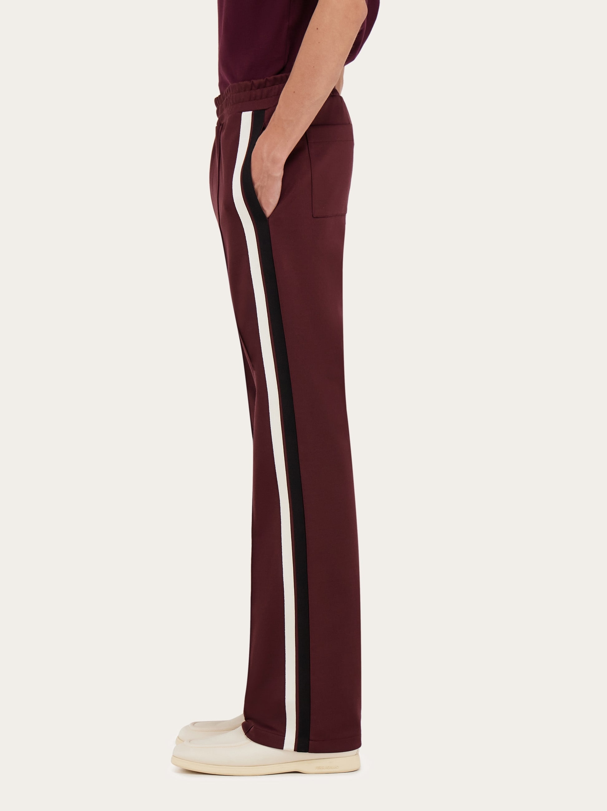 Track pants with contrasting stripe - 3