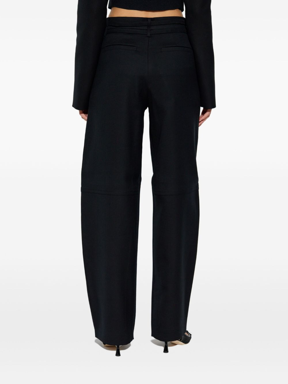 hook-fastening trousers - 4