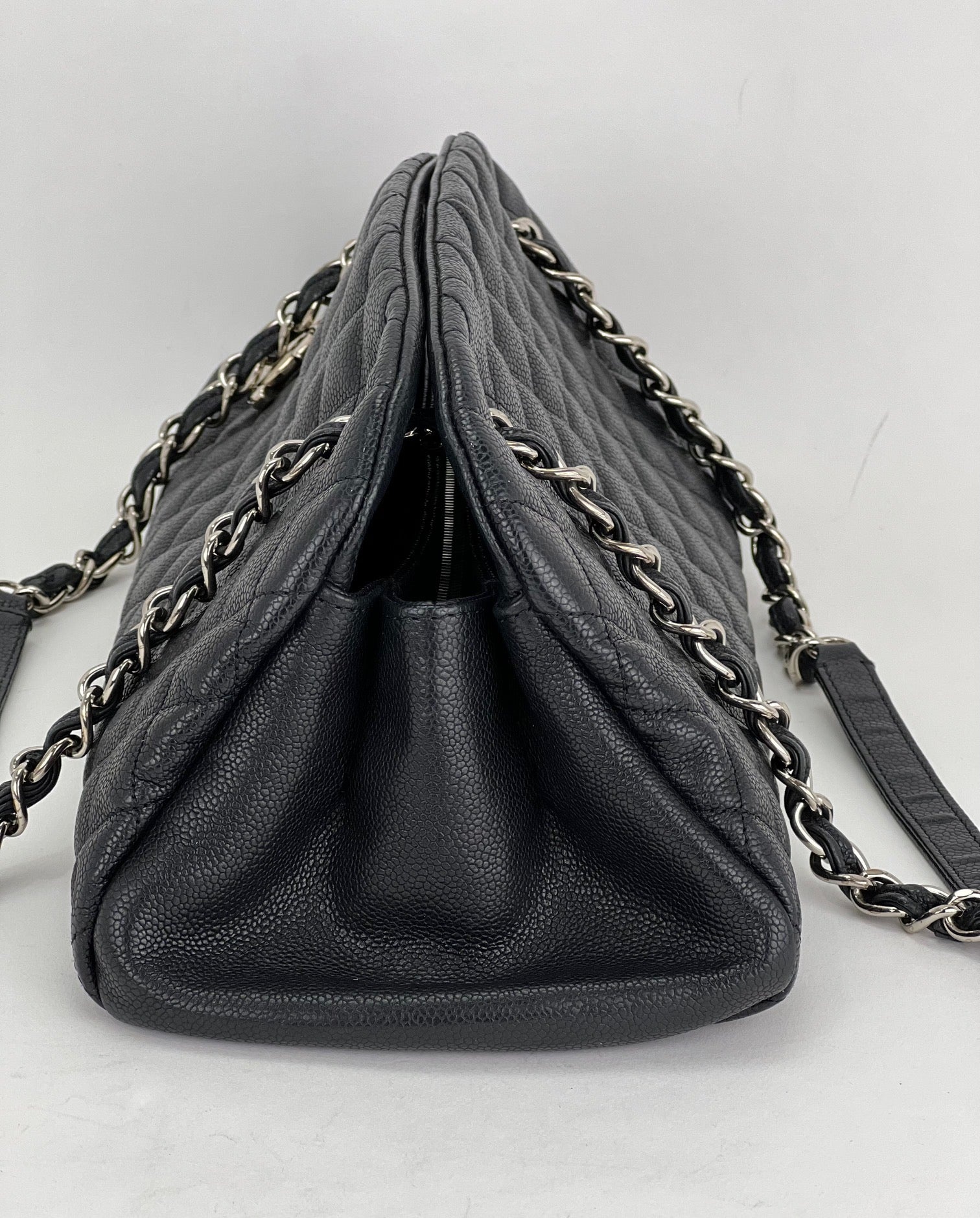 CHANEL Just Mademoiselle Quilted Caviar Black Bowling Shoulder - 3