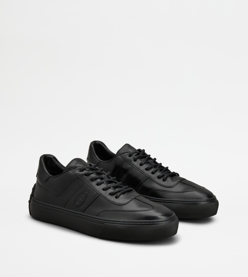 SNEAKERS IN LEATHER - BLACK 2