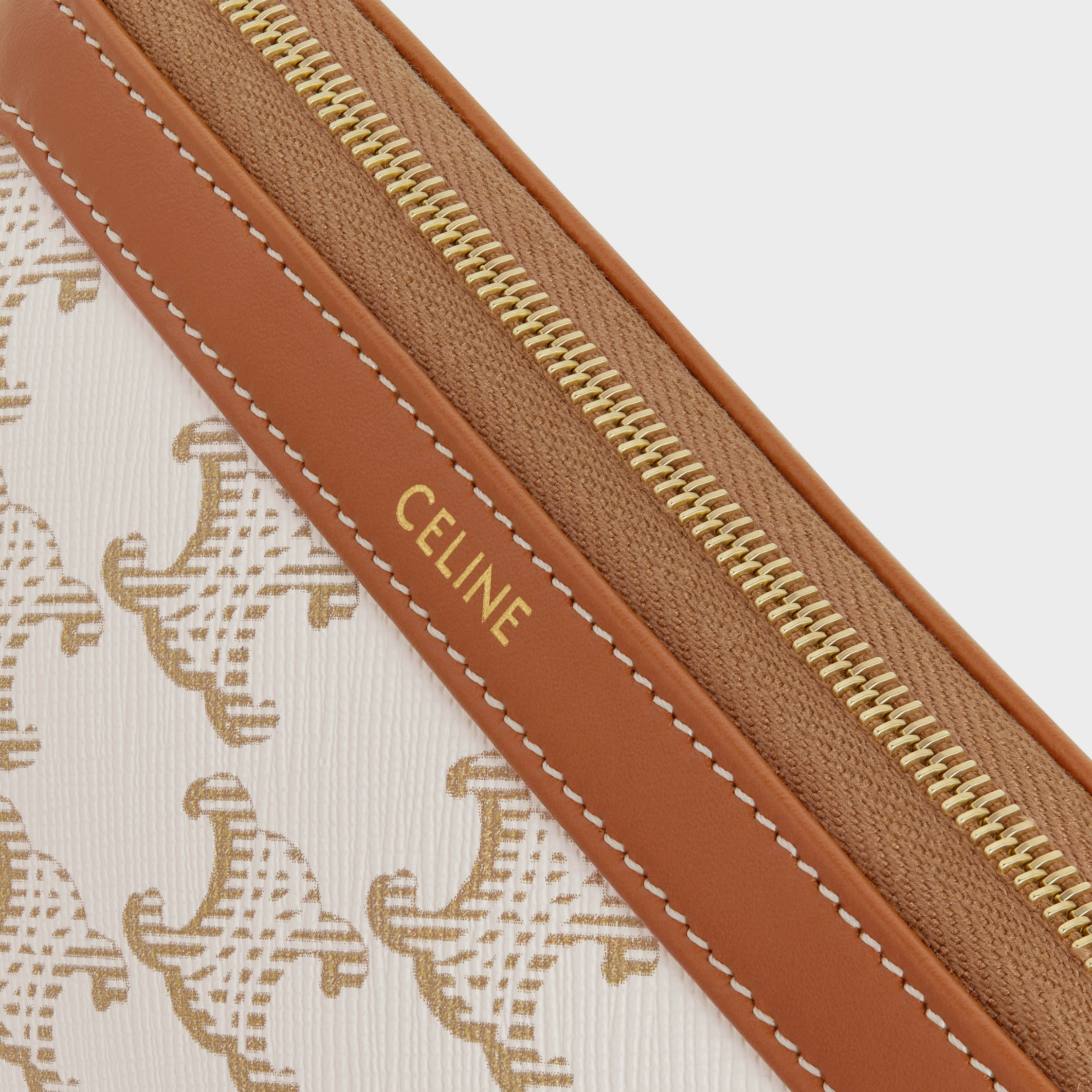 SMALL COSMETIC POUCH IN TRIOMPHE CANVAS AND CALFSKIN - 4