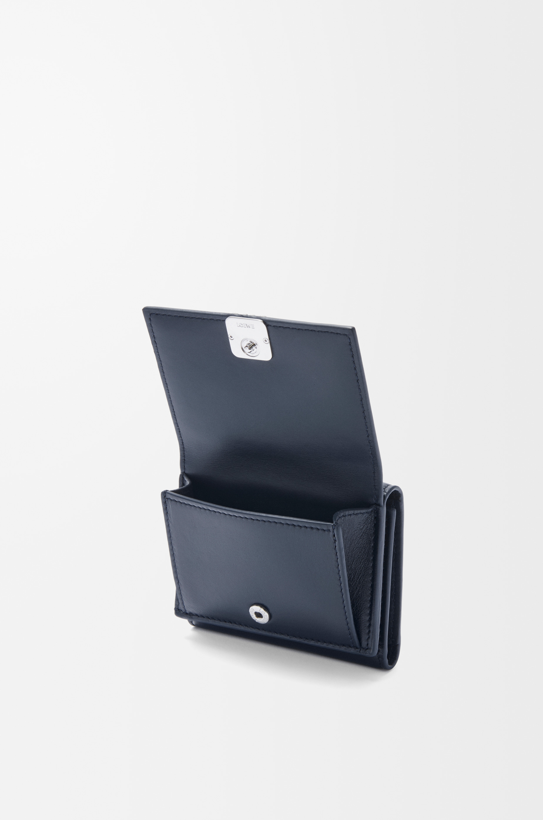 Puffer Anagram trifold wallet in shiny nappa calfskin - 3