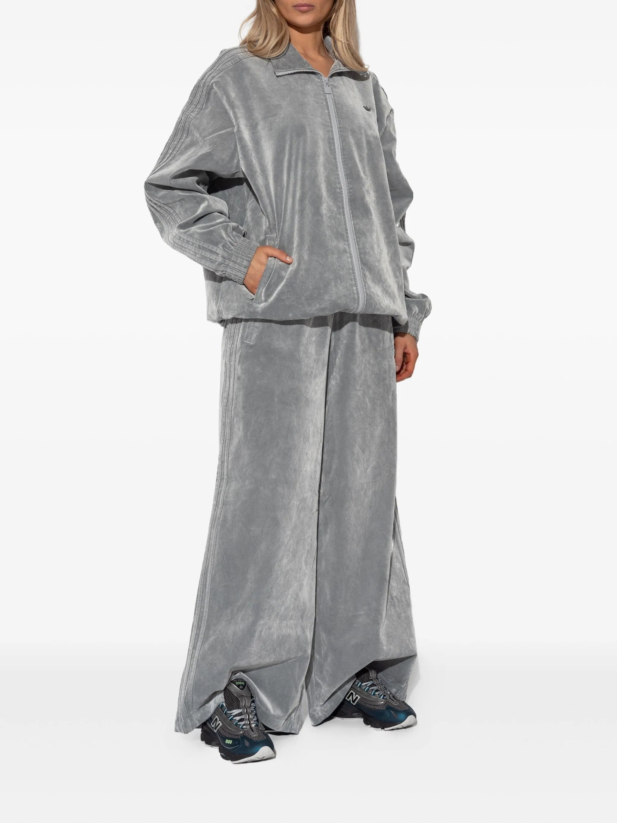 Adidas Three-stripe JW7331 Track Pants - 5