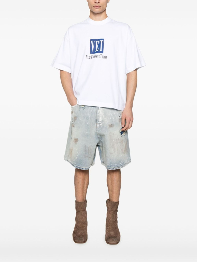 VETEMENTS slogan-print T-shirt outlook