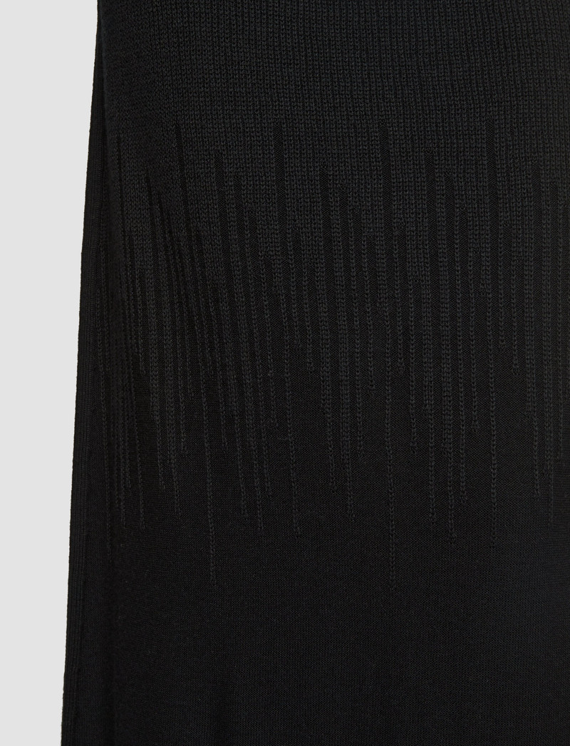 Gradient Stitch Skirt 4