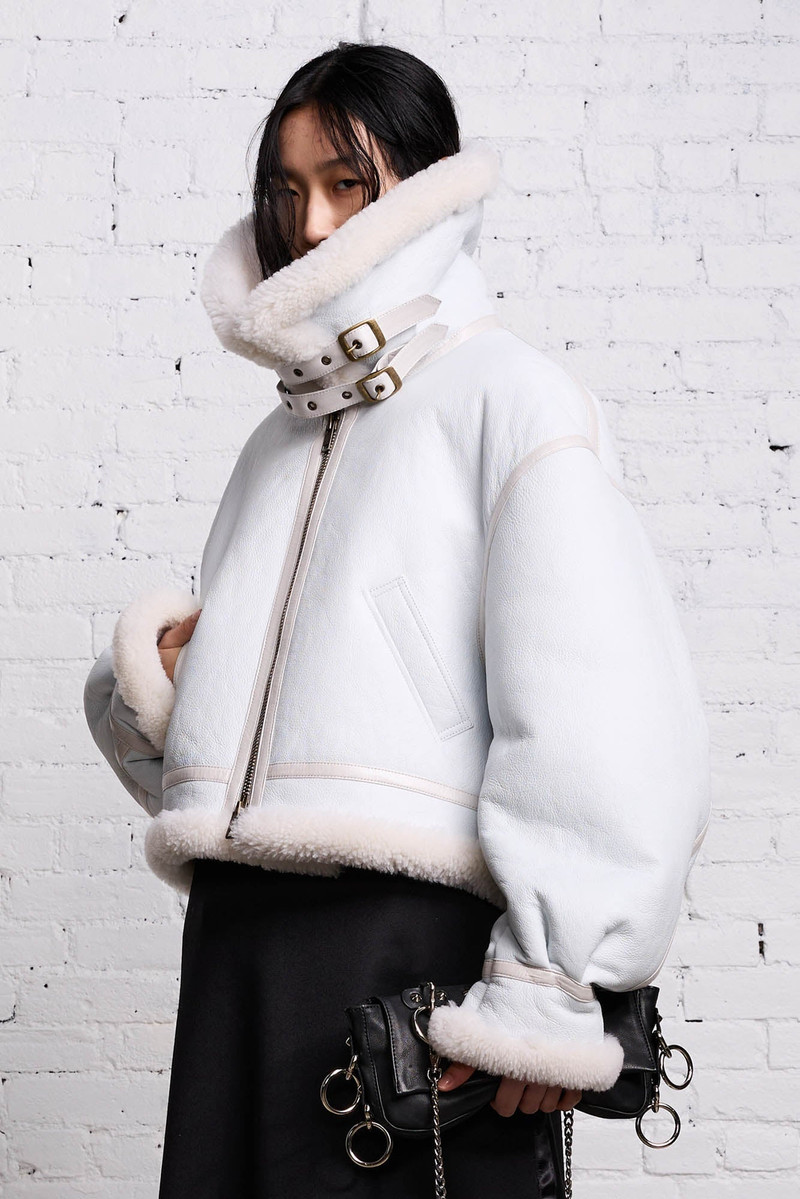 R13 SHEARLING AVIATOR - WHITE outlook